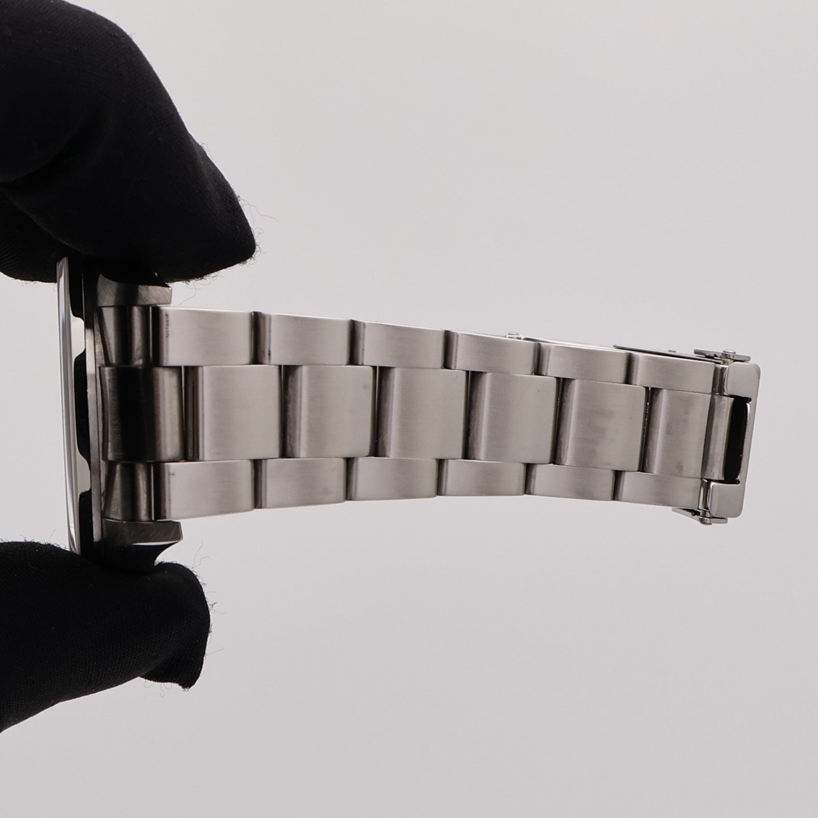 ROLEX Explorer I 114270