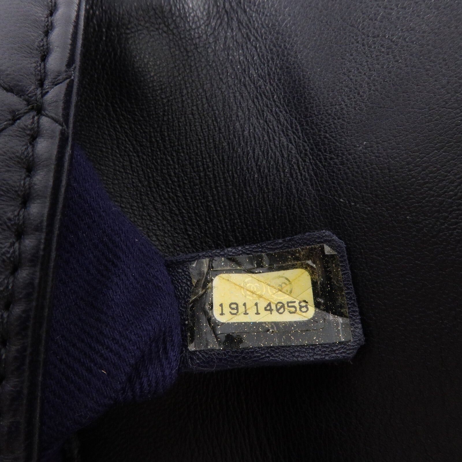 CHANEL 牛皮皮革Chain Shoulder鏈帶肩背袋