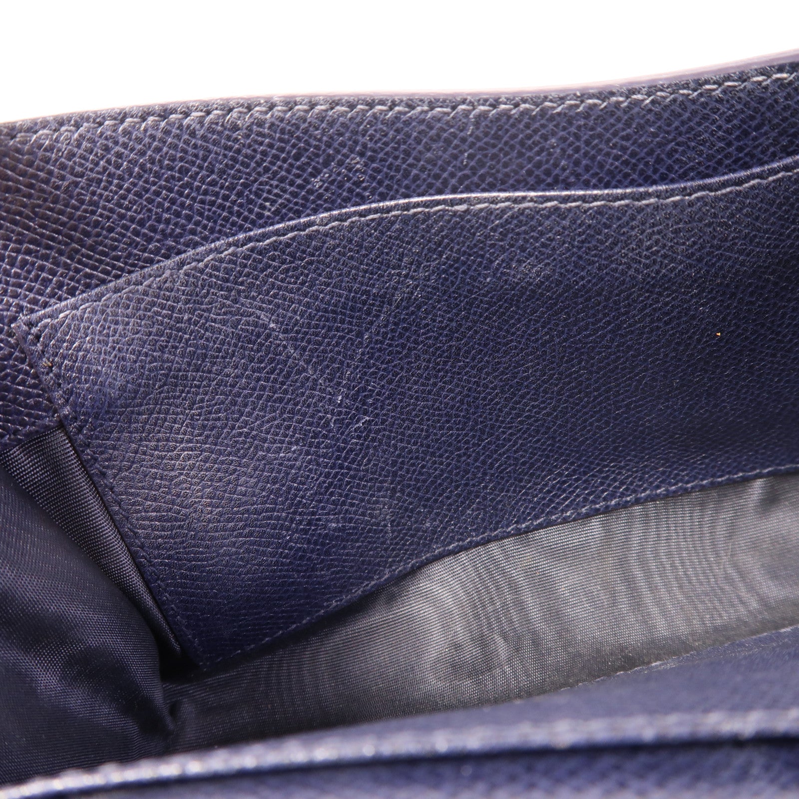 Salvatore Ferragamo 牛皮皮革Clutch Bag金扣鏈帶肩背袋