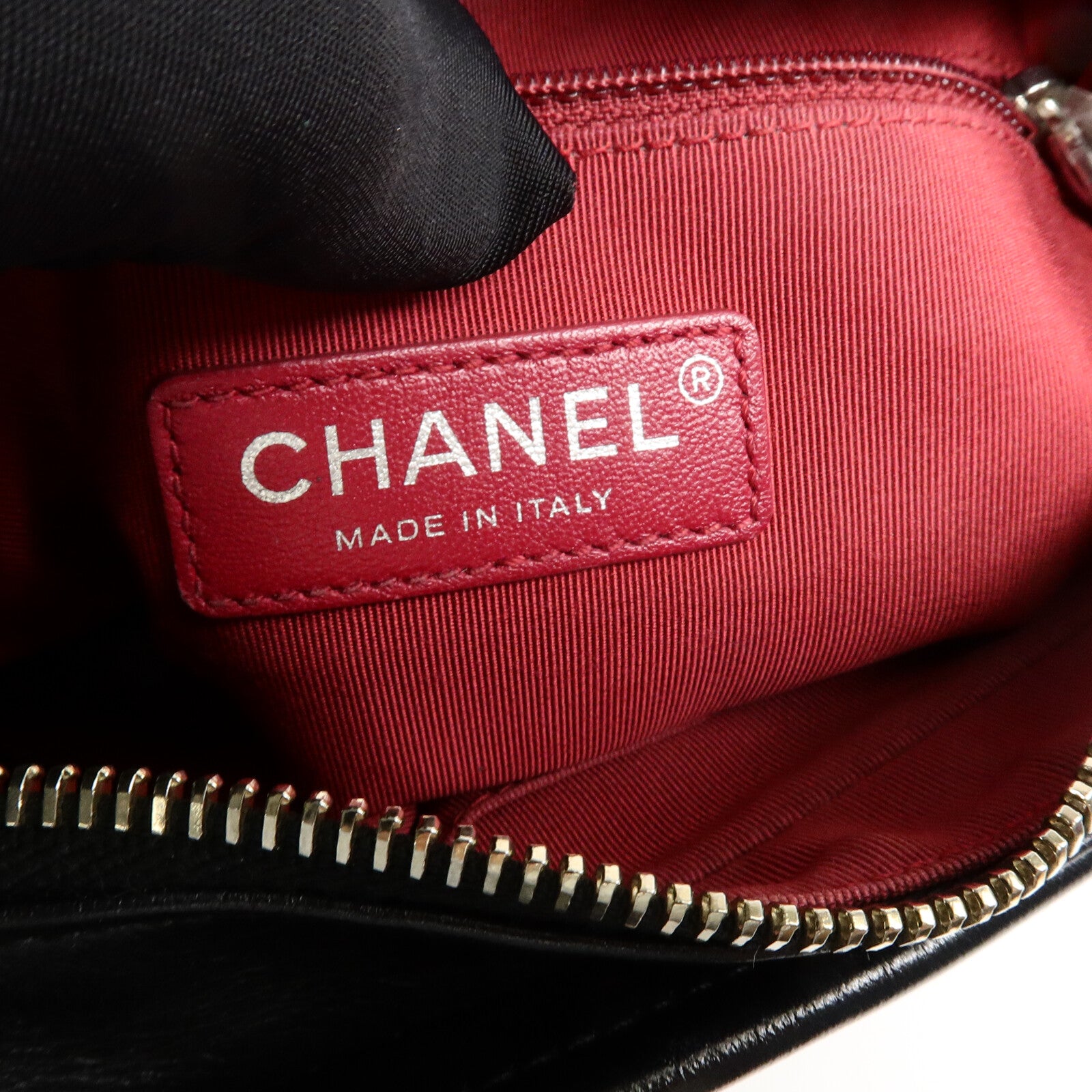 CHANEL 牛皮皮革Gabrielle Small鏈帶肩背袋