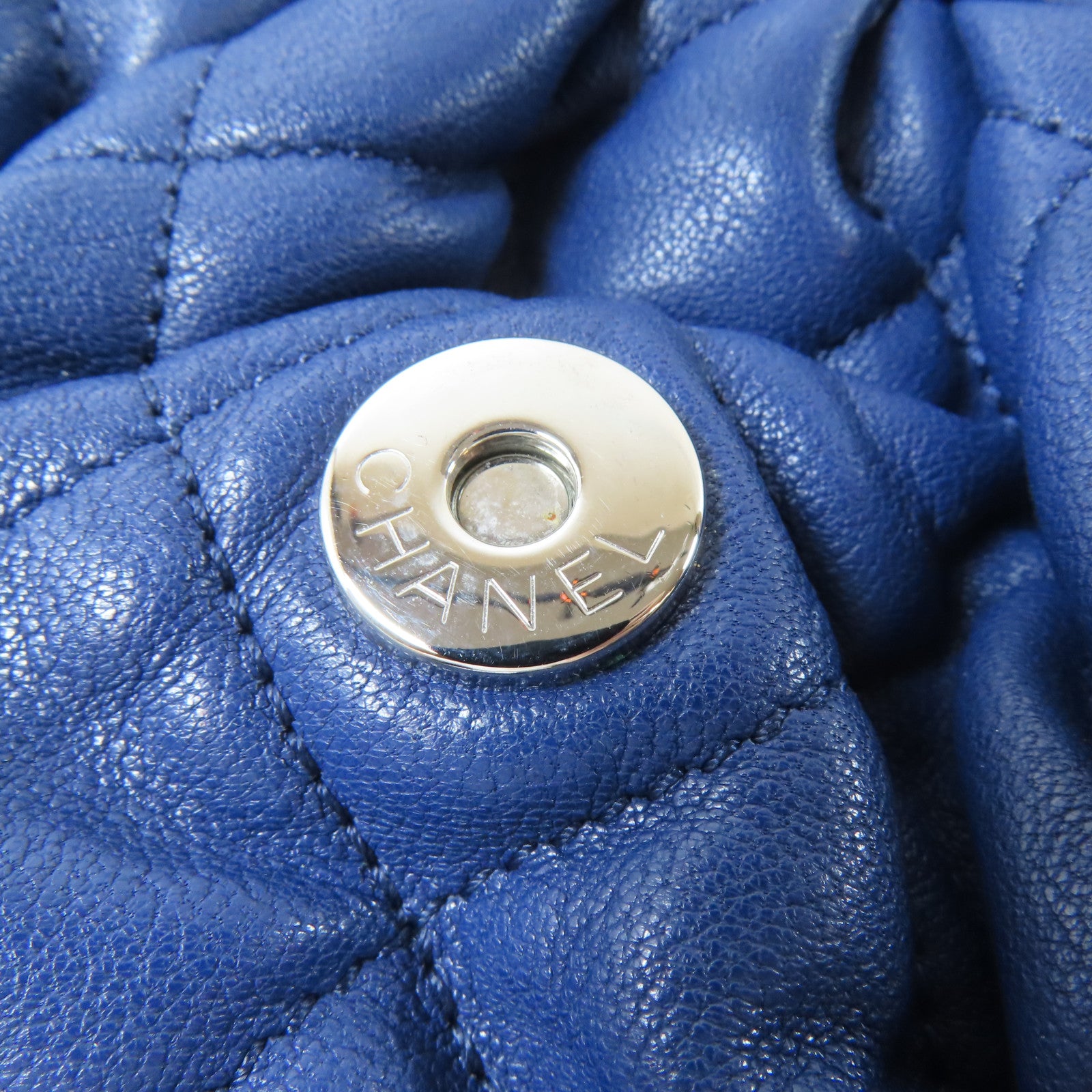 CHANEL 菱格牛皮皮革Chain Shoulder銀扣鏈帶肩背袋藍色