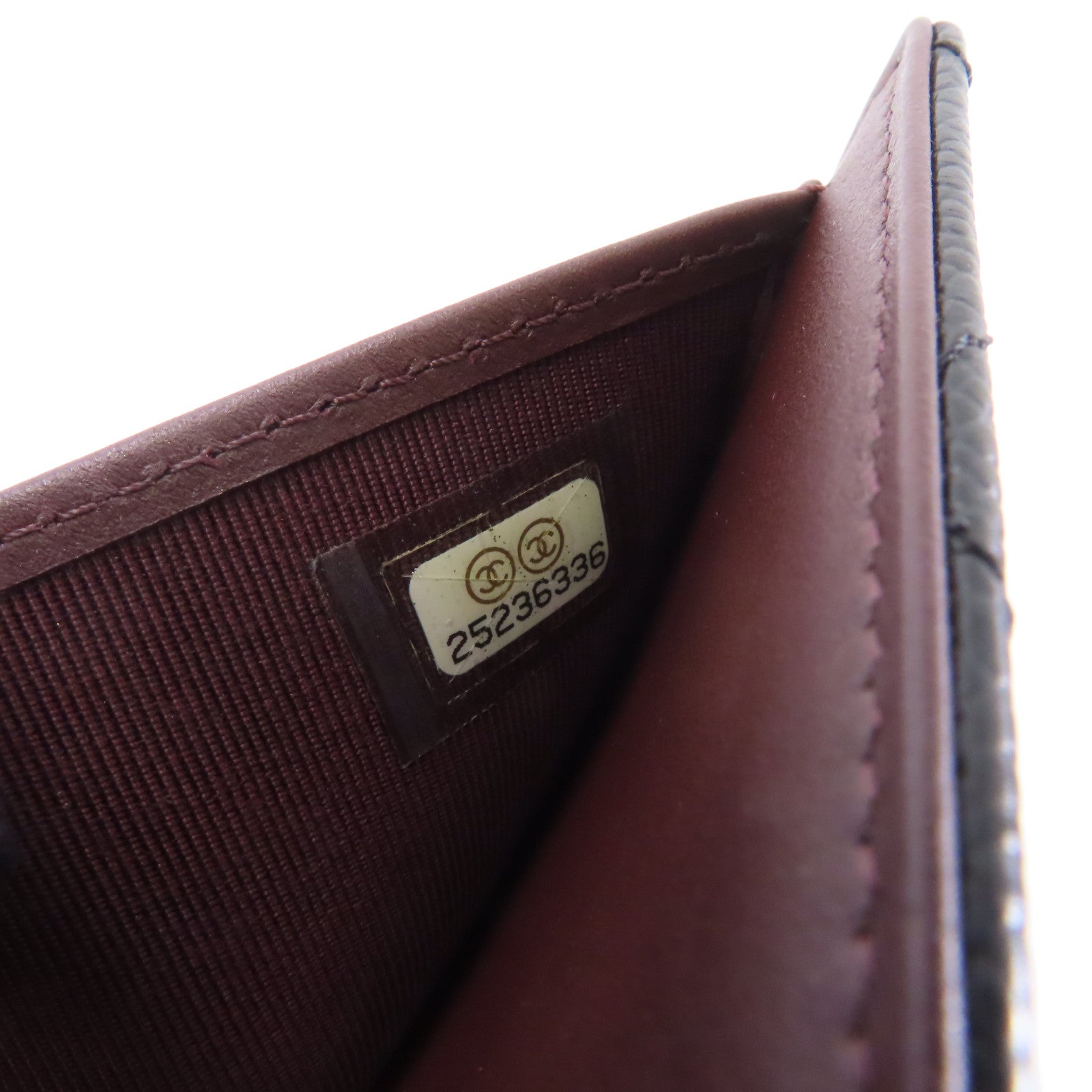 CHANEL 菱格Caviar皮革Classic Wallet銀扣錢包黑色