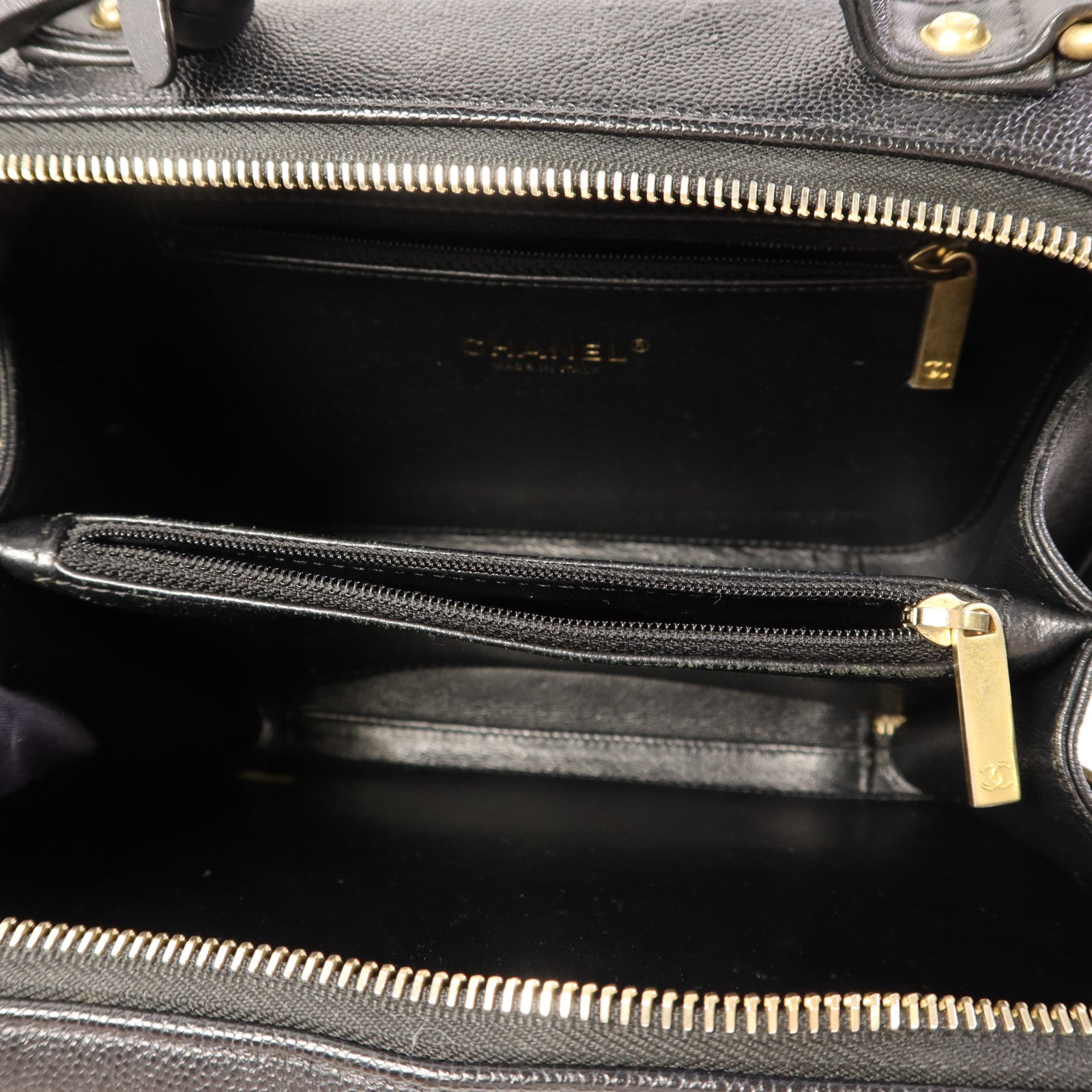 CHANEL 牛皮皮革Vanity Case金扣手挽肩背兩用袋