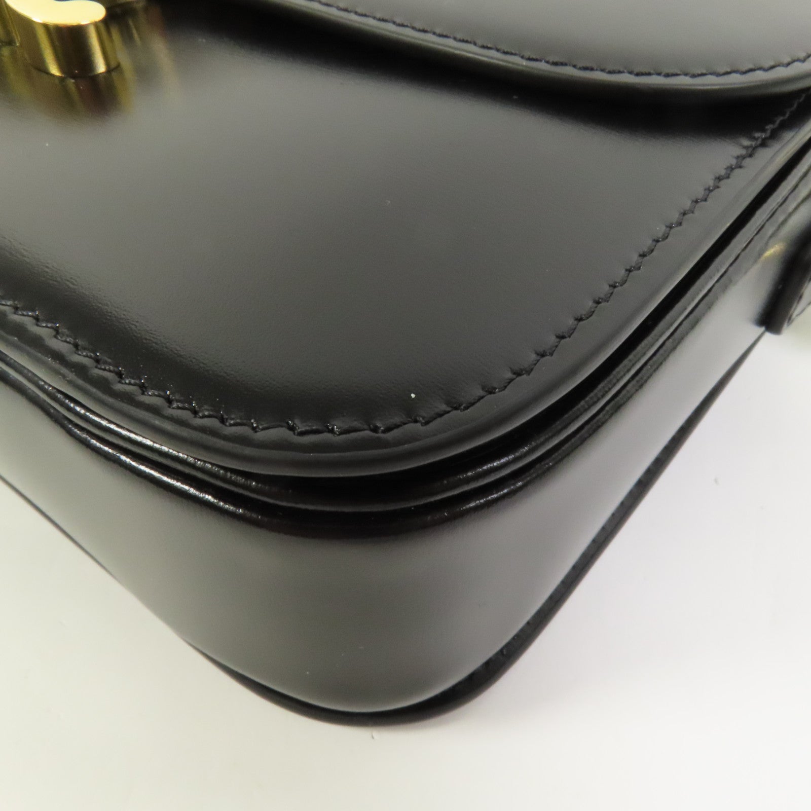 CELINE 牛皮皮革Classique Triomphe金扣肩背袋