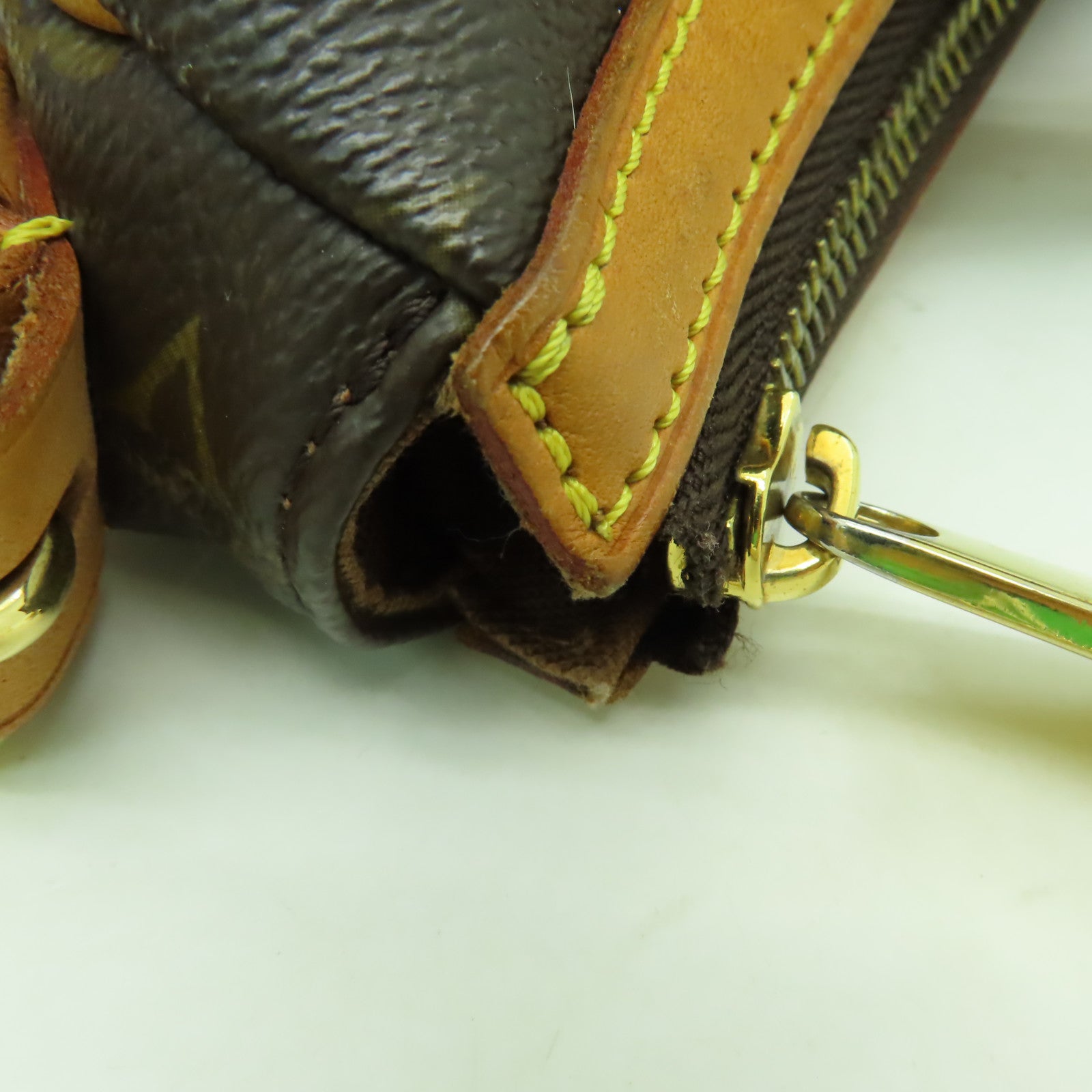LOUIS VUITTON 【激減優惠】Monogram Tulum GM金扣肩背袋棕色