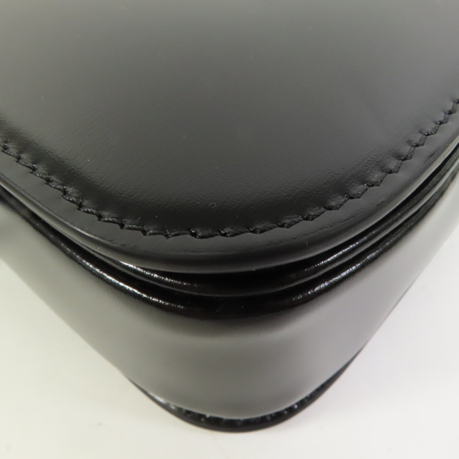 CELINE 牛皮皮革Classique Triomphe金扣肩背袋