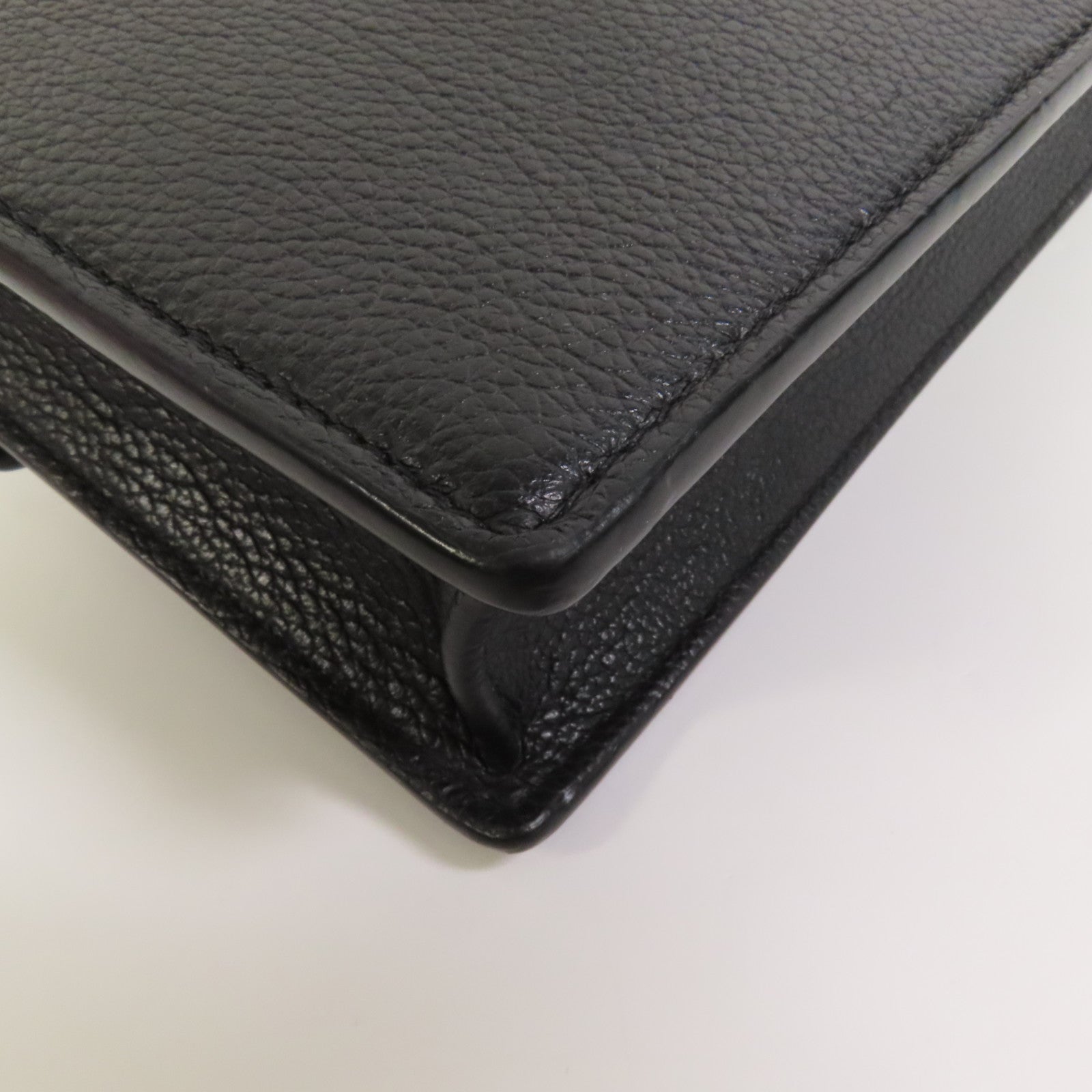 LOUIS VUITTON 牛皮皮革Mylockme銀扣鏈帶肩背袋