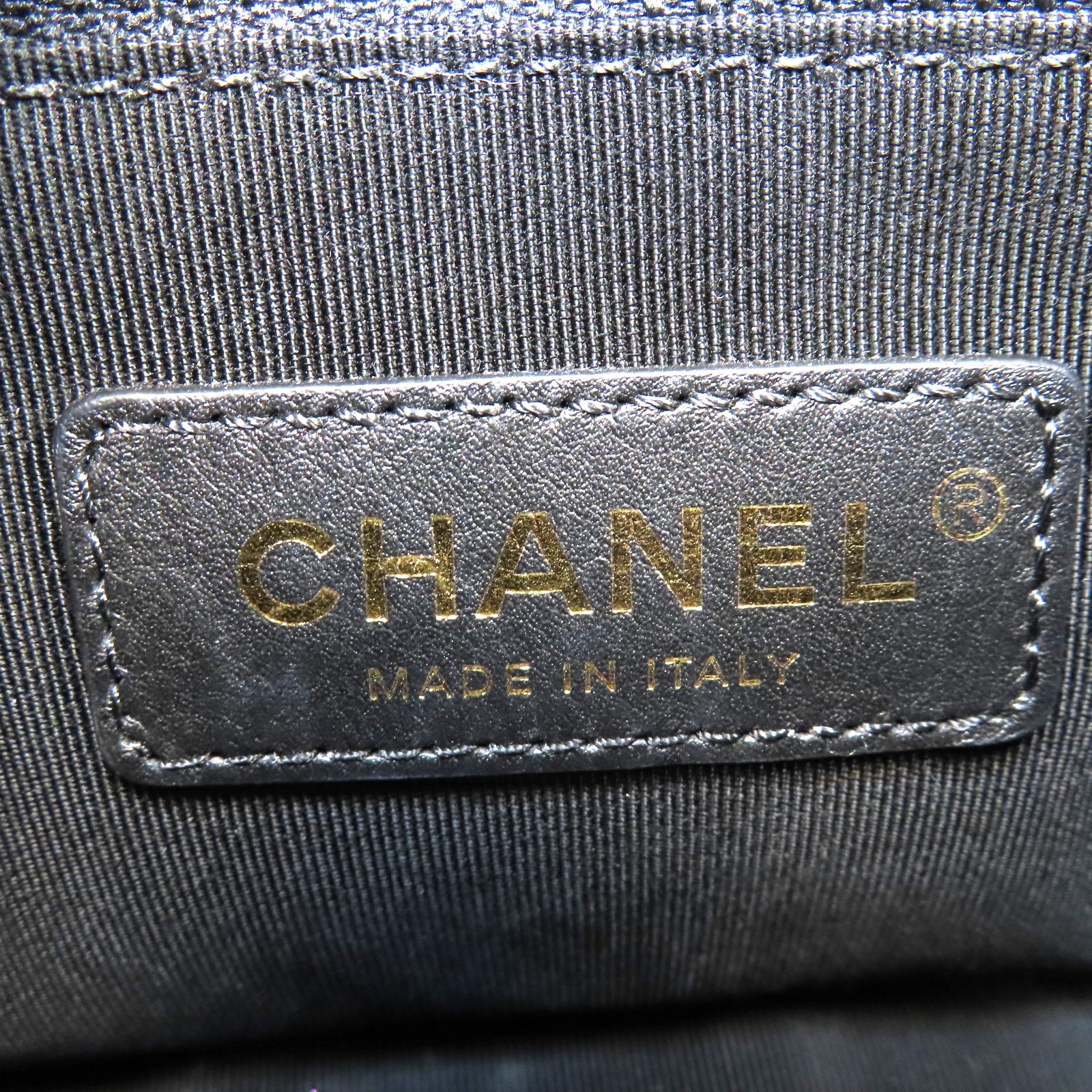 CHANEL 菱格牛皮皮革Flap Waist Bag金扣腰包黑色
