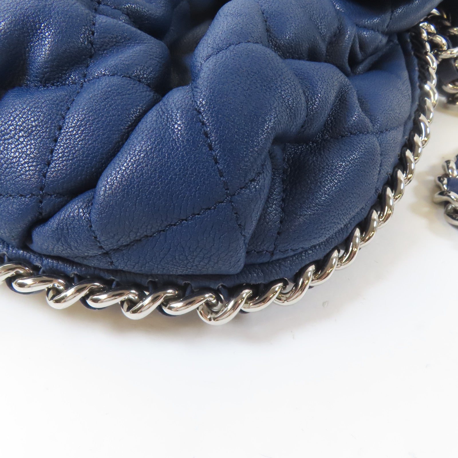 CHANEL 菱格牛皮皮革Chain Shoulder銀扣鏈帶肩背袋藍色