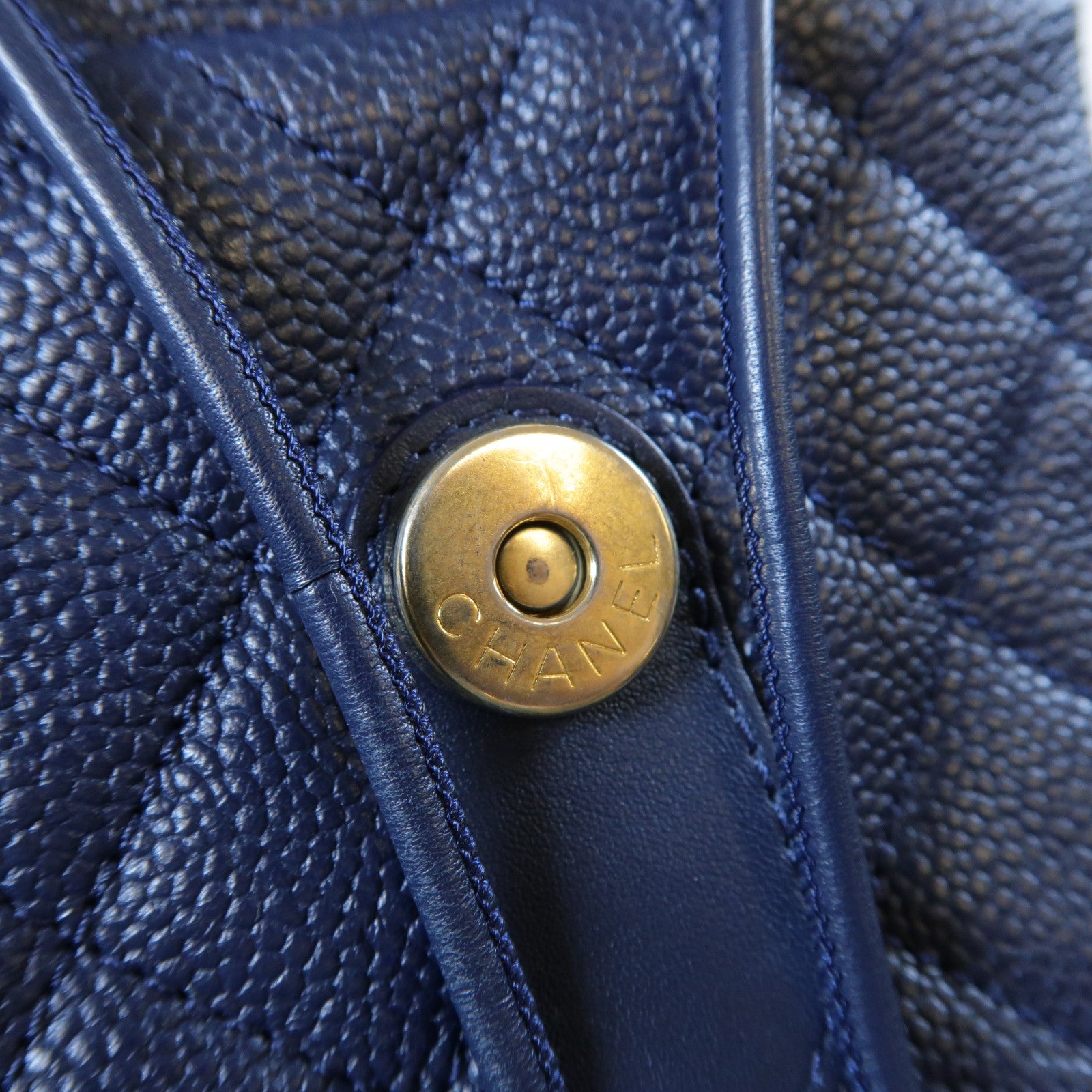 CHANEL 【激減優惠】菱格Caviar皮革Backpack金扣鏈帶背包藍色