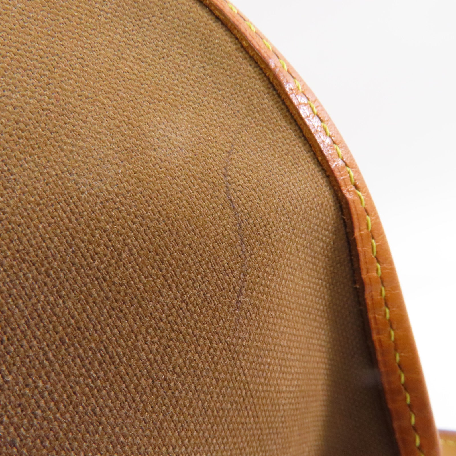 LOUIS VUITTON Monogram Saumur 30金扣肩背袋棕色