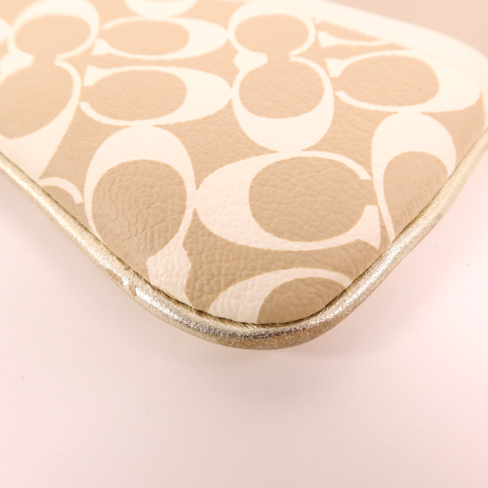 COACH 塗層帆布Pouch銀扣手拿包