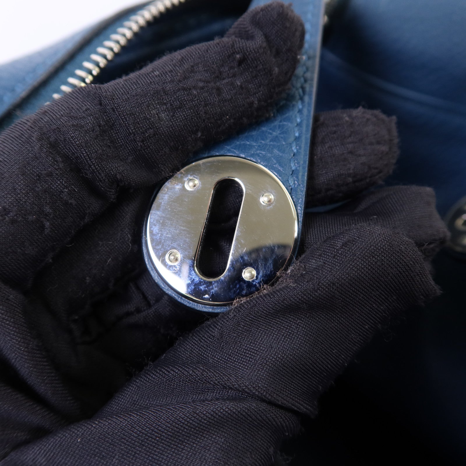 HERMES Clemence皮革Lindy 30銀扣手挽肩背兩用袋Bleu Jean