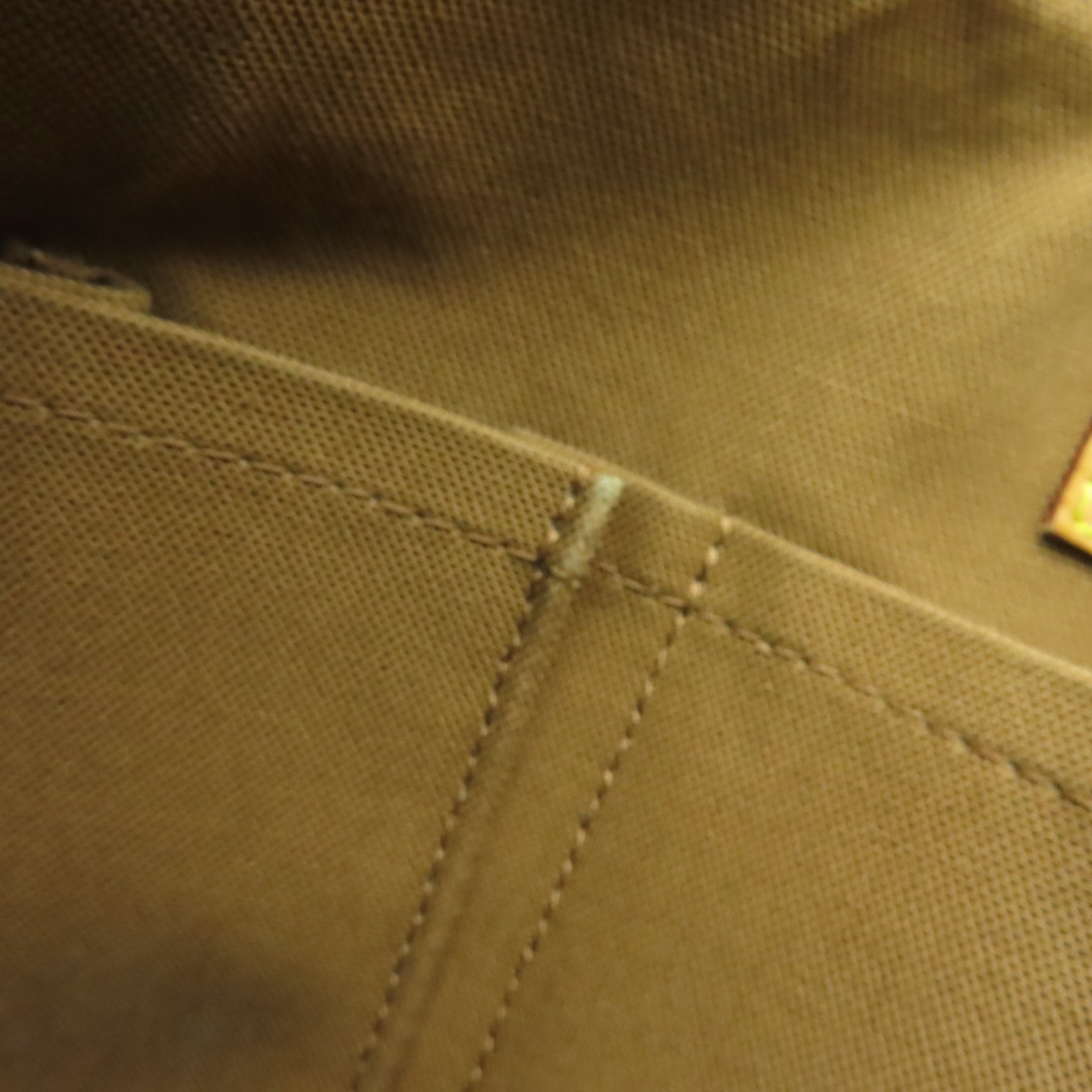 LOUIS VUITTON 【激減優惠】Monogram Tulum GM金扣肩背袋棕色