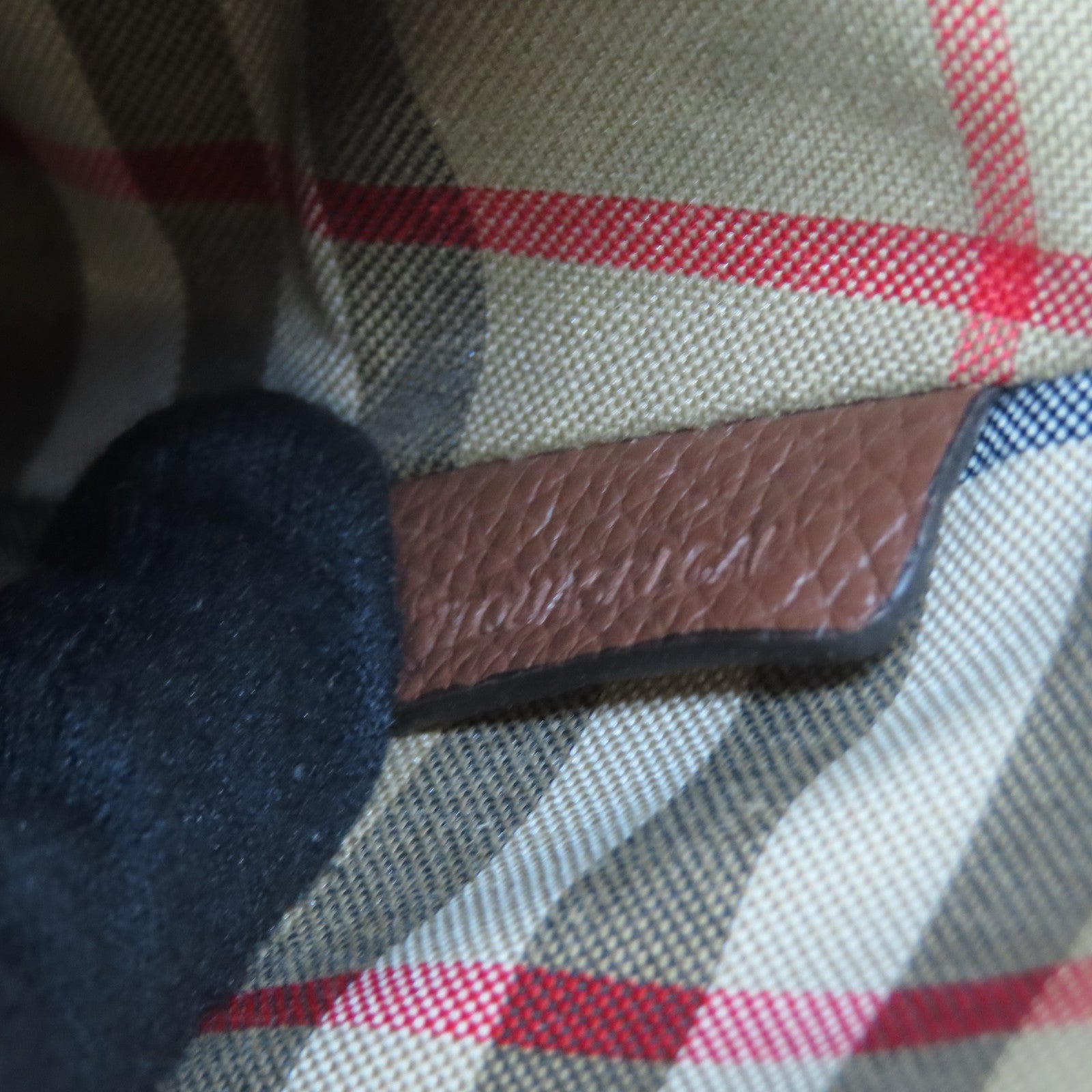 BURBERRY 牛皮皮革Shoulder Bag金扣肩背袋啡色