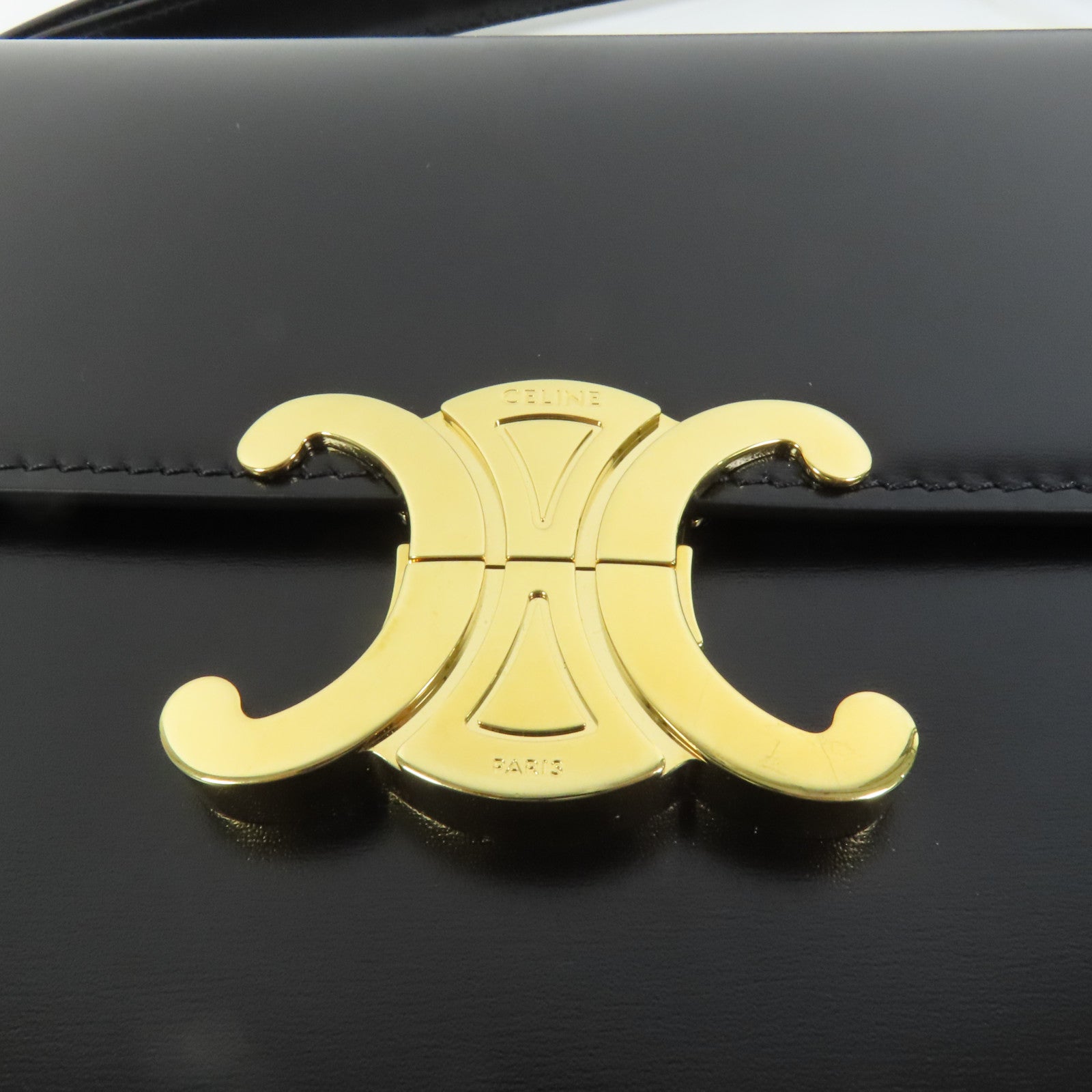 CELINE 牛皮皮革Classique Triomphe金扣肩背袋