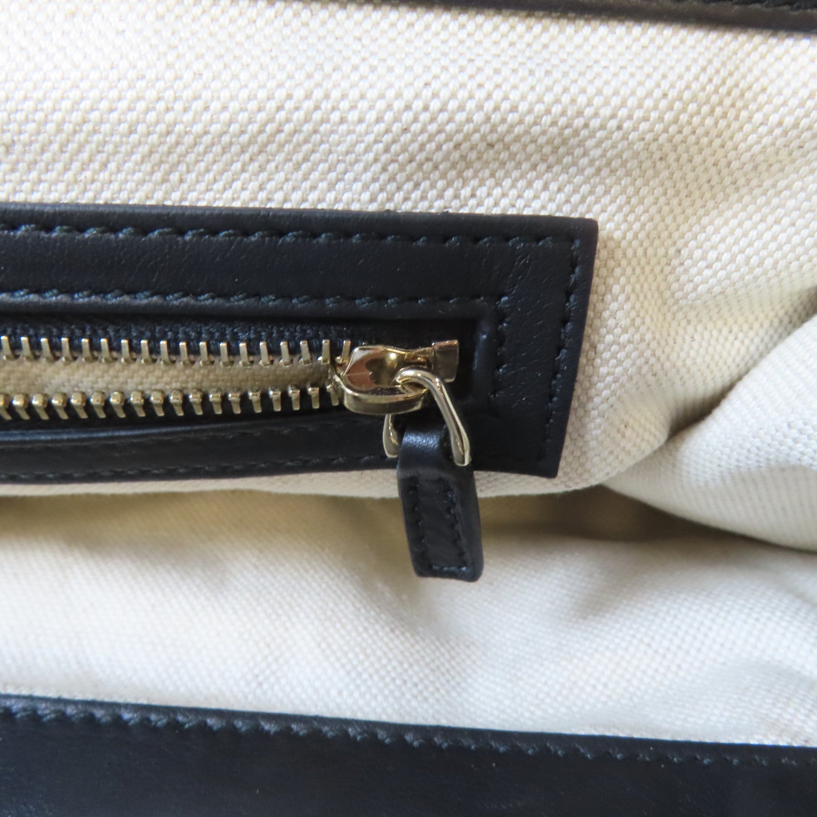 GUCCI 【激減優惠】皮革Bamboo Handbag銀扣手挽袋黑色