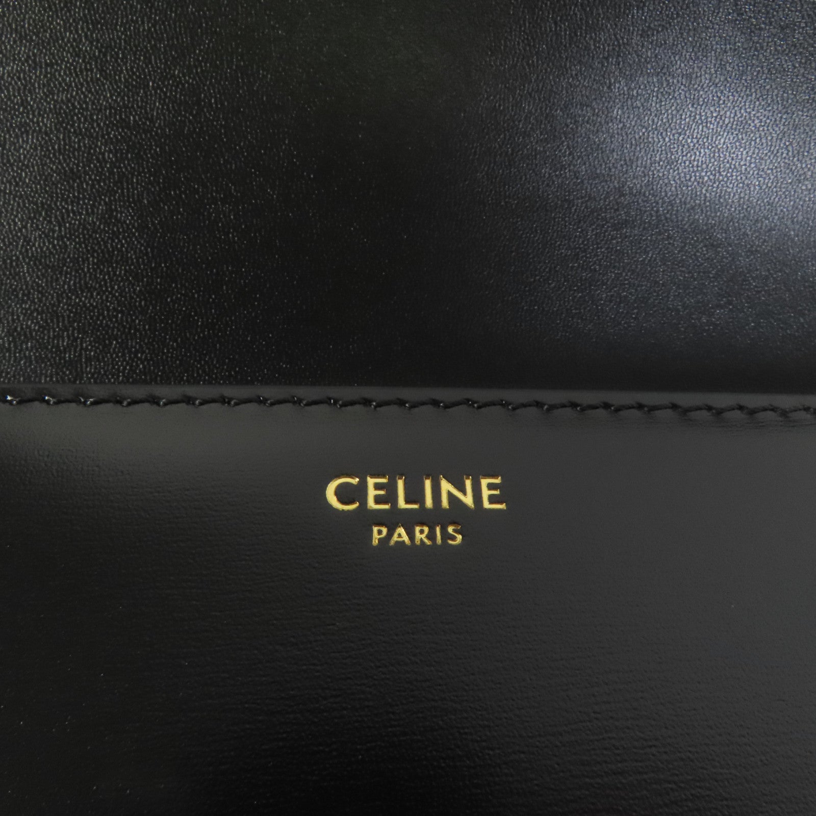 CELINE 牛皮皮革Classique Triomphe金扣肩背袋