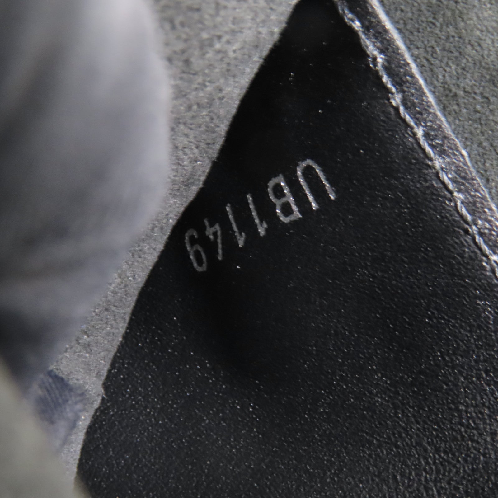 LOUIS VUITTON 牛皮皮革Mylockme銀扣鏈帶肩背袋