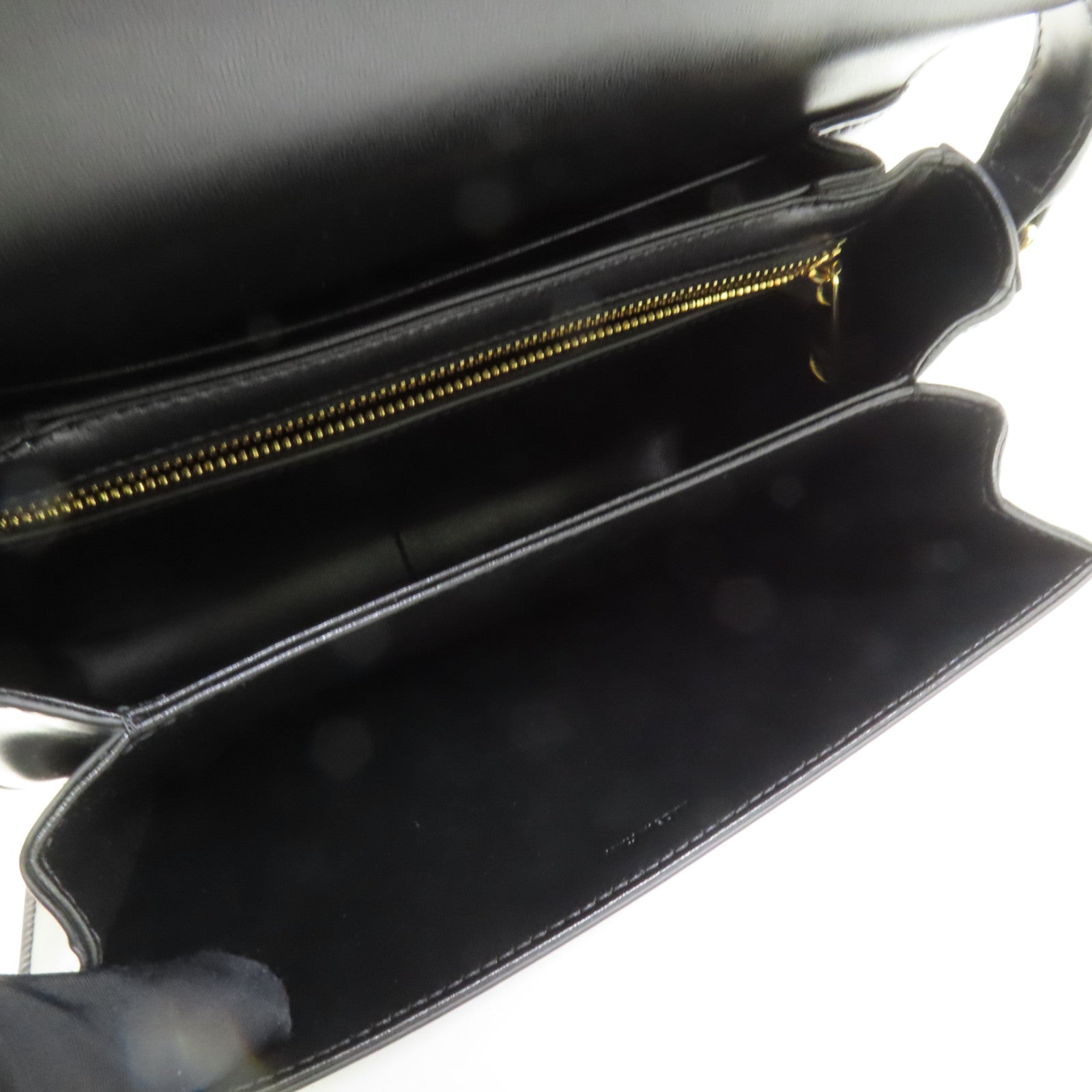 CELINE 牛皮皮革Classique Triomphe金扣肩背袋