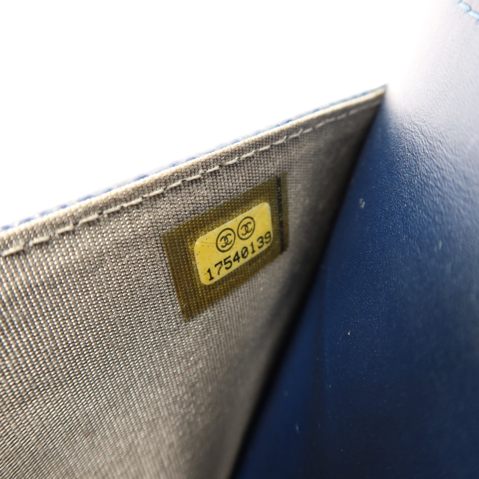 CHANEL 牛皮皮革WOC Wallet On Chain銀扣鏈帶肩背袋