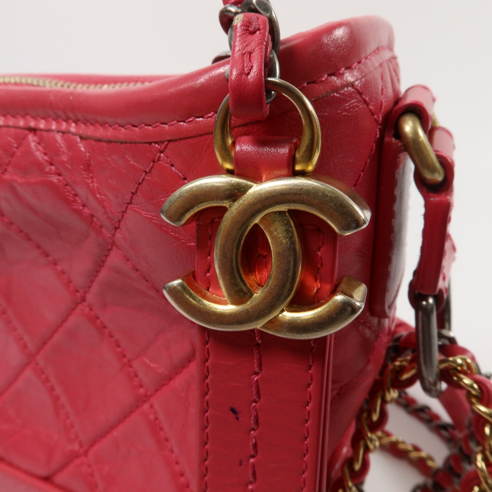 CHANEL 牛皮皮革Gabrielle Small鏈帶肩背袋