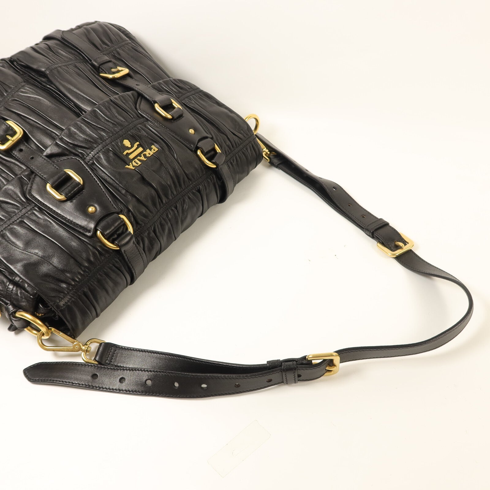 PRADA 牛皮皮革Gaufre Messenger Bag肩背袋