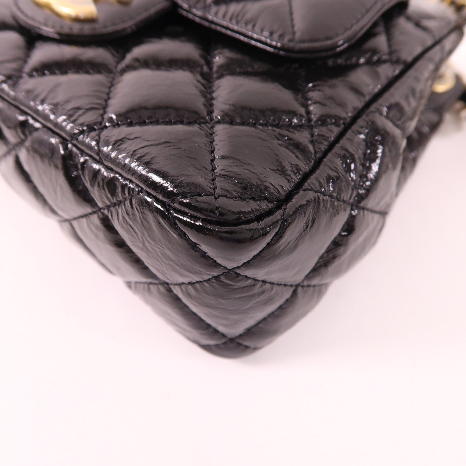 CHANEL 皮革Hobo金扣鏈帶肩背袋