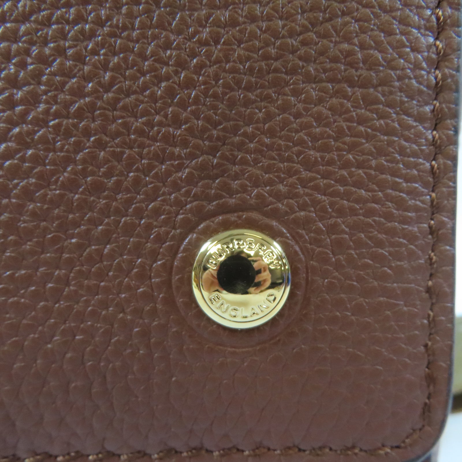 BURBERRY 牛皮皮革Shoulder Bag金扣肩背袋啡色