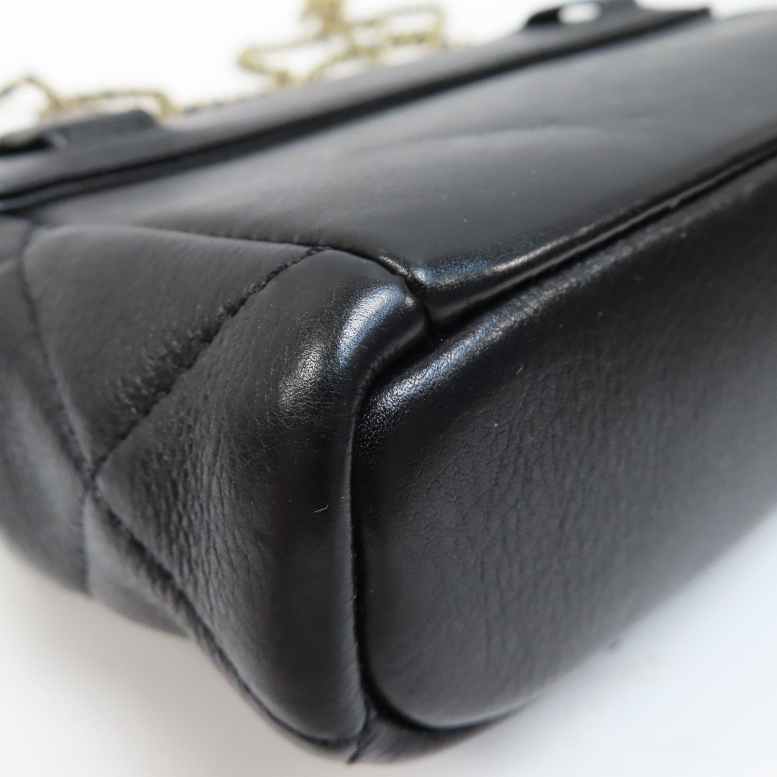 CHANEL 菱格牛皮皮革Flap Waist Bag金扣腰包黑色