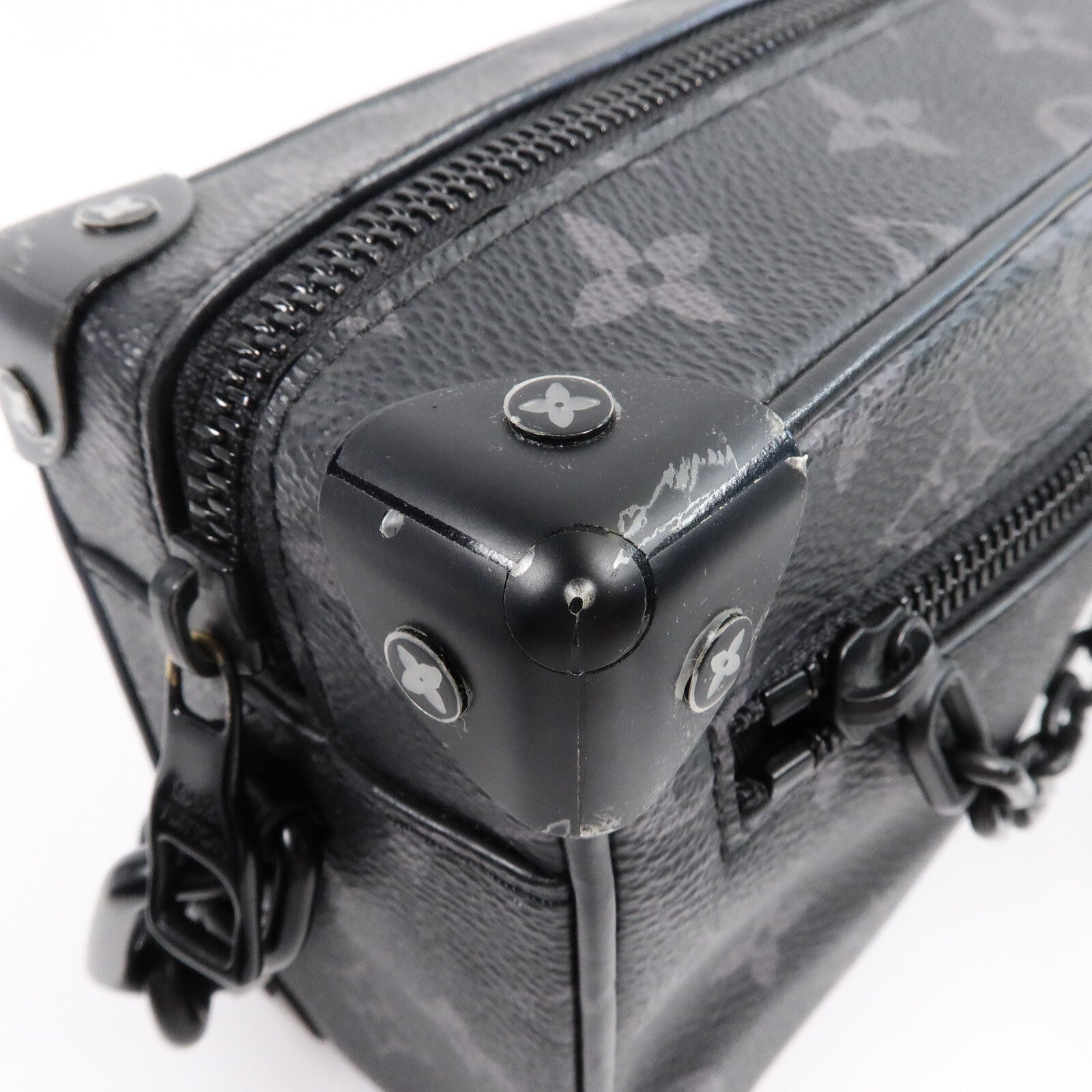 LOUIS VUITTON Monogram Eclipse Mini Soft Trunk肩背袋