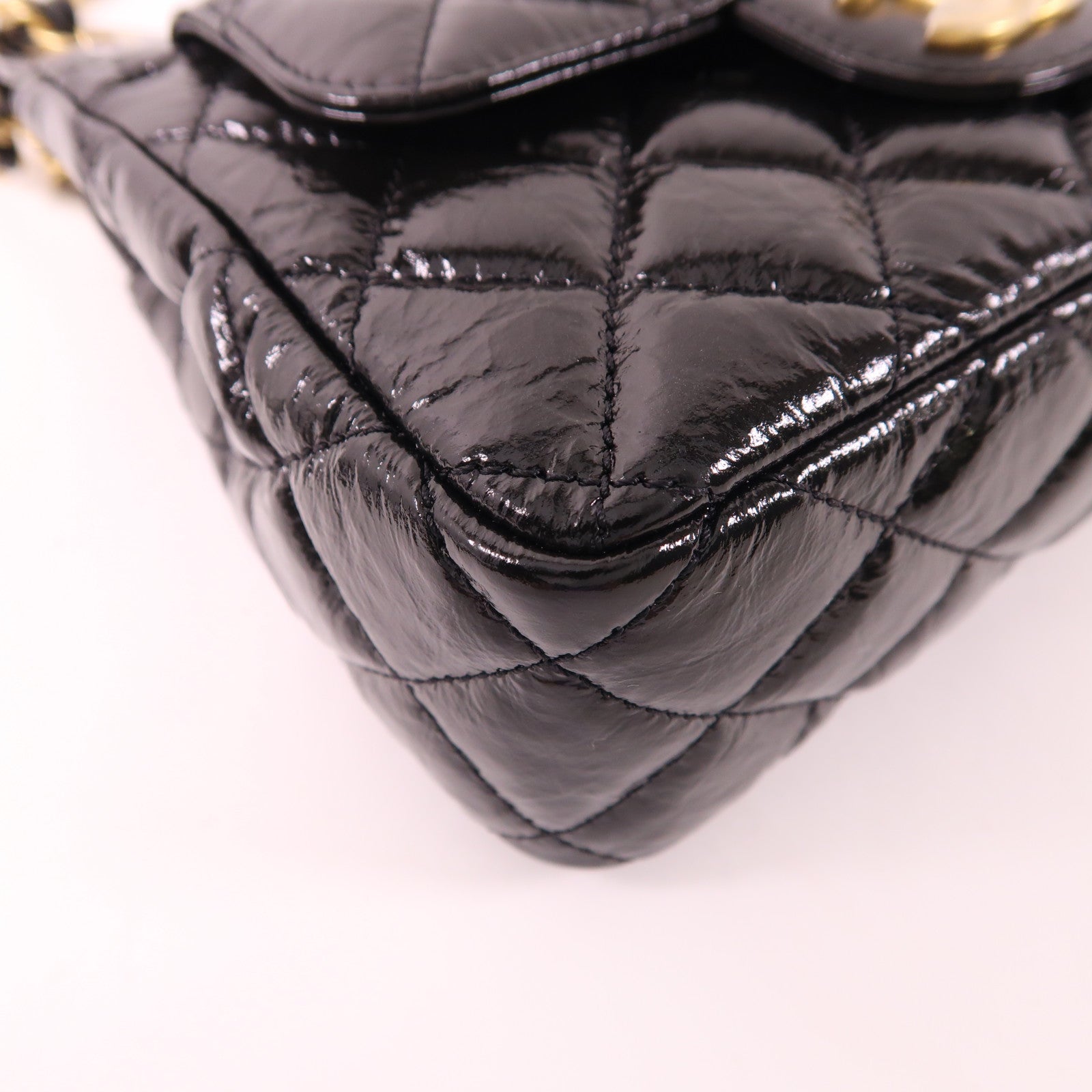 CHANEL 皮革Hobo金扣鏈帶肩背袋