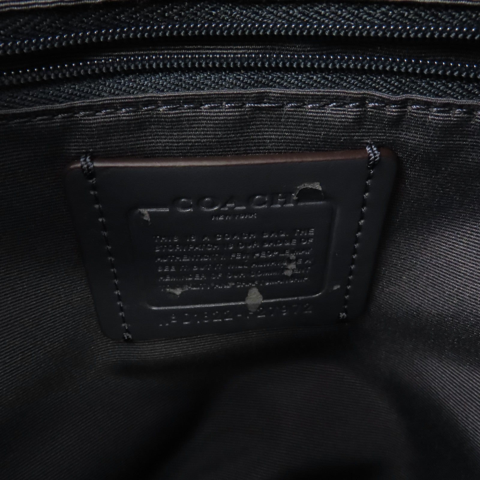 COACH 塗層帆布Shoulder Bag金扣肩背袋