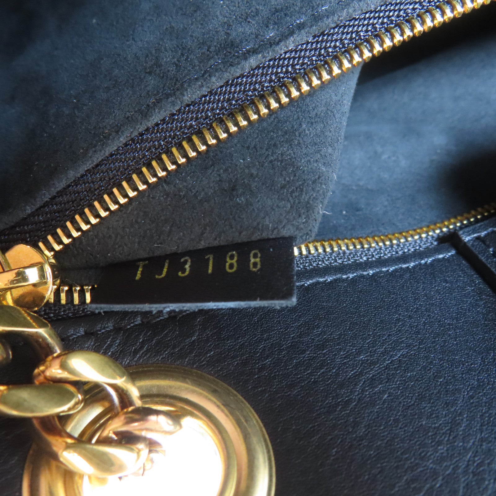 LOUIS VUITTON 牛皮皮革New Wave Tote金扣鏈帶肩背袋黑色