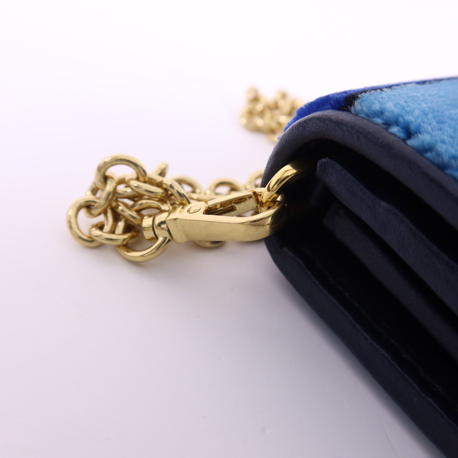 PRADA 天鵝絨Cahier Long Wallet金扣長錢包1MN019