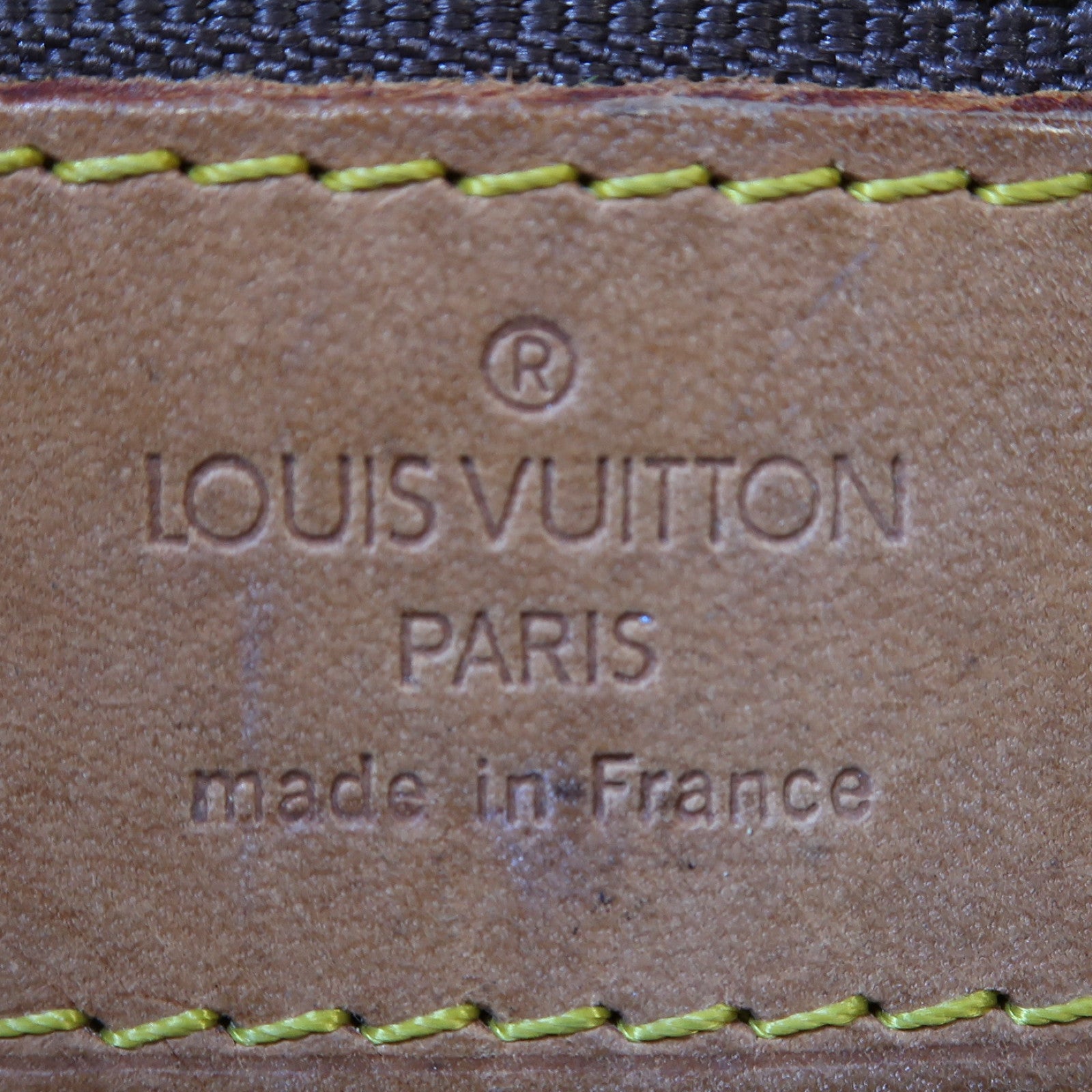 LOUIS VUITTON Monogram Trotteur金扣肩背袋啡色