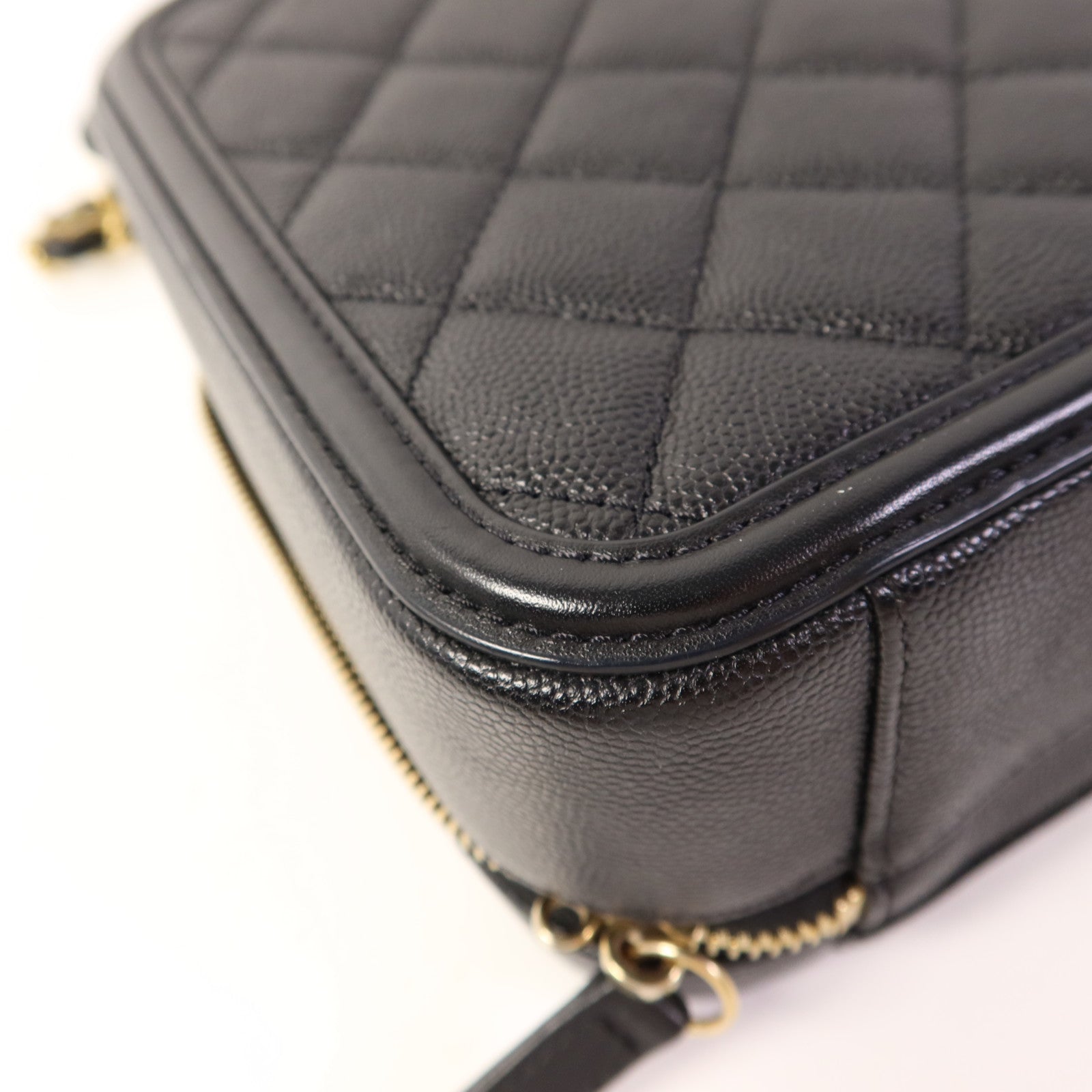 CHANEL 牛皮皮革Vanity Case金扣手挽肩背兩用袋