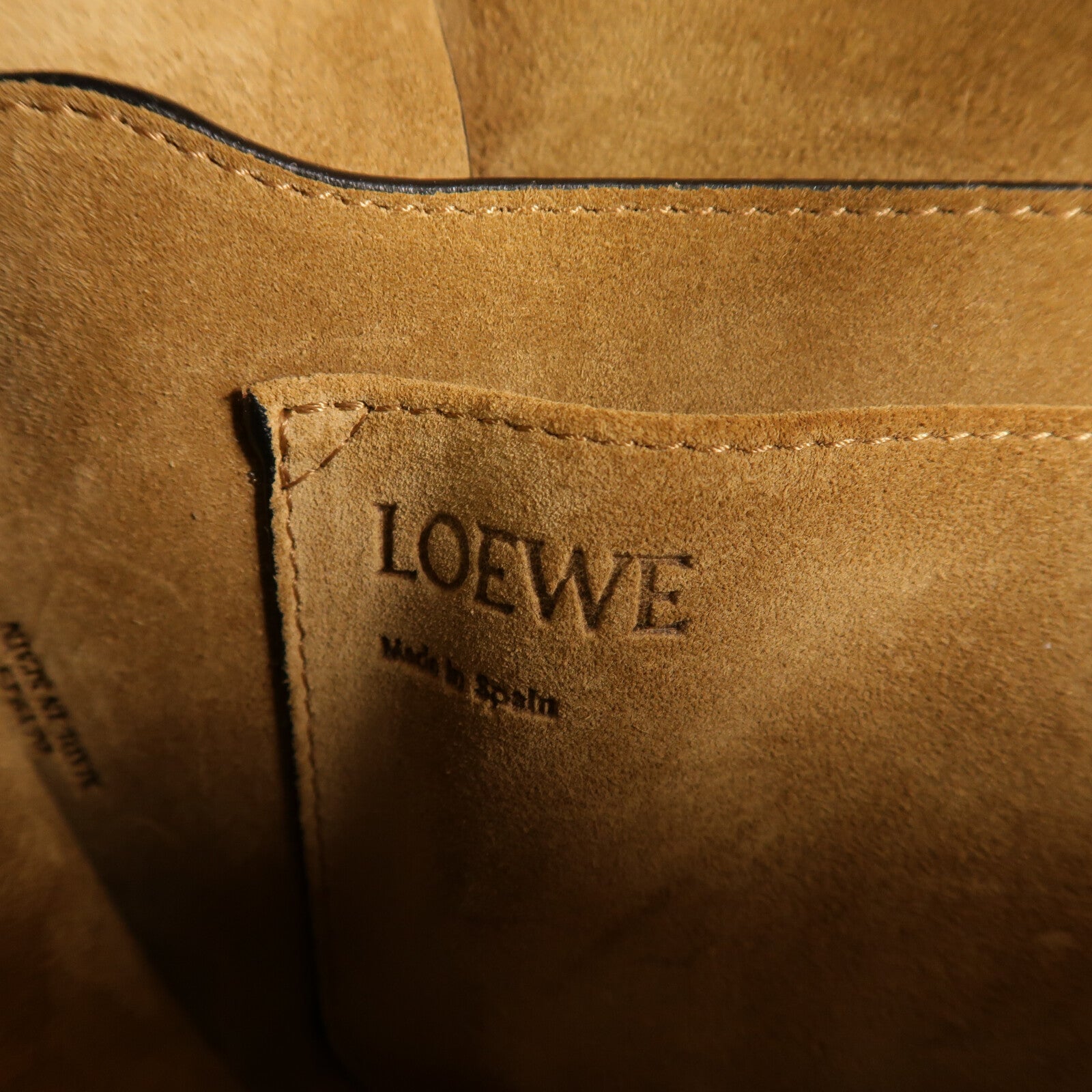 LOEWE 牛皮皮革Gate Medium肩背袋
