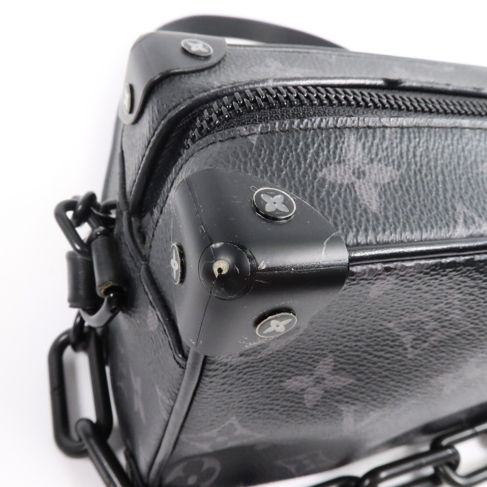LOUIS VUITTON Monogram Eclipse Mini Soft Trunk肩背袋