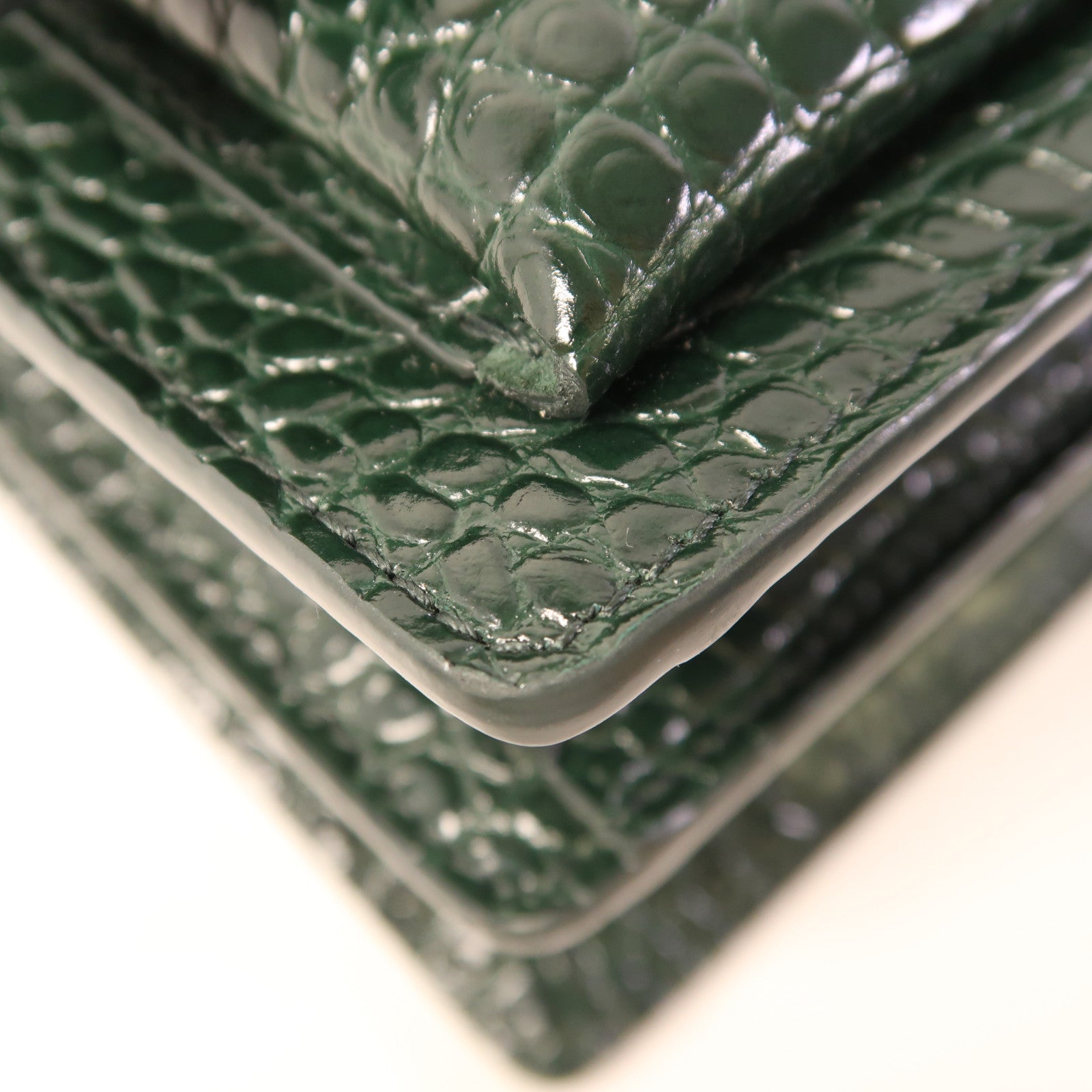 SAINT LAURENT 牛皮皮革Sunset Medium金扣鏈帶肩背袋