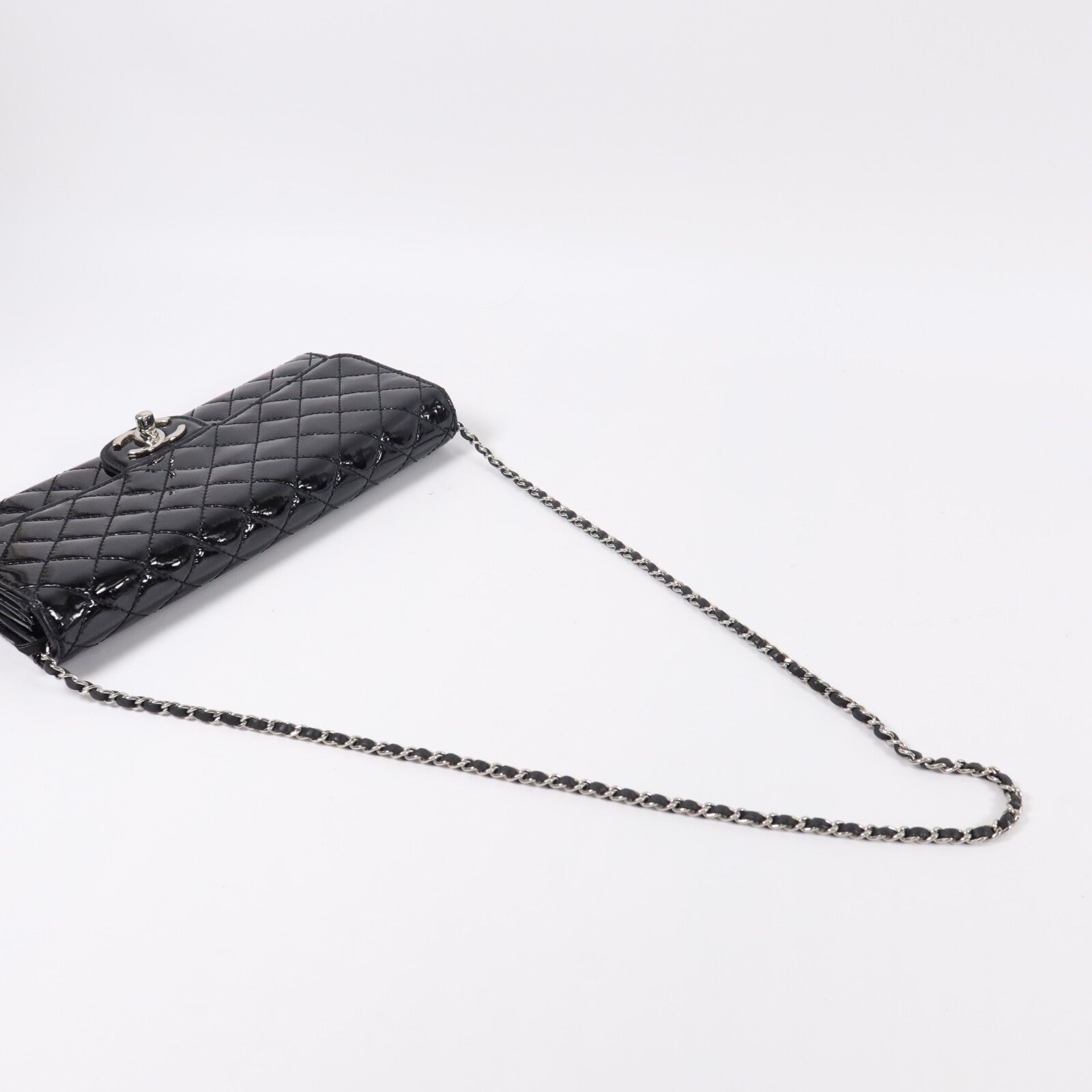 CHANEL 漆皮皮革Classic East West鏈帶肩背袋