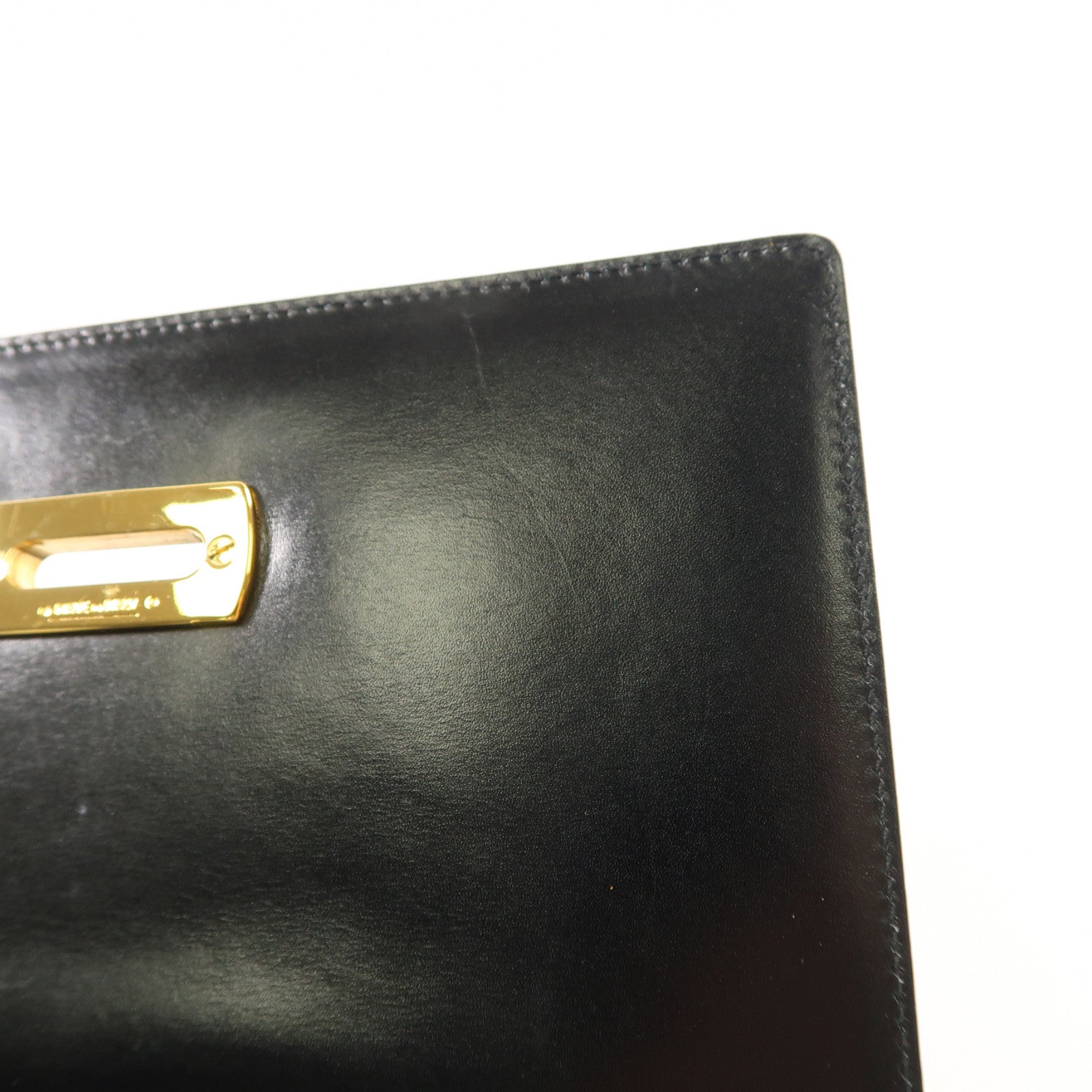 Salvatore Ferragamo 羊皮皮革Shoulder Bag金扣肩背袋黑色