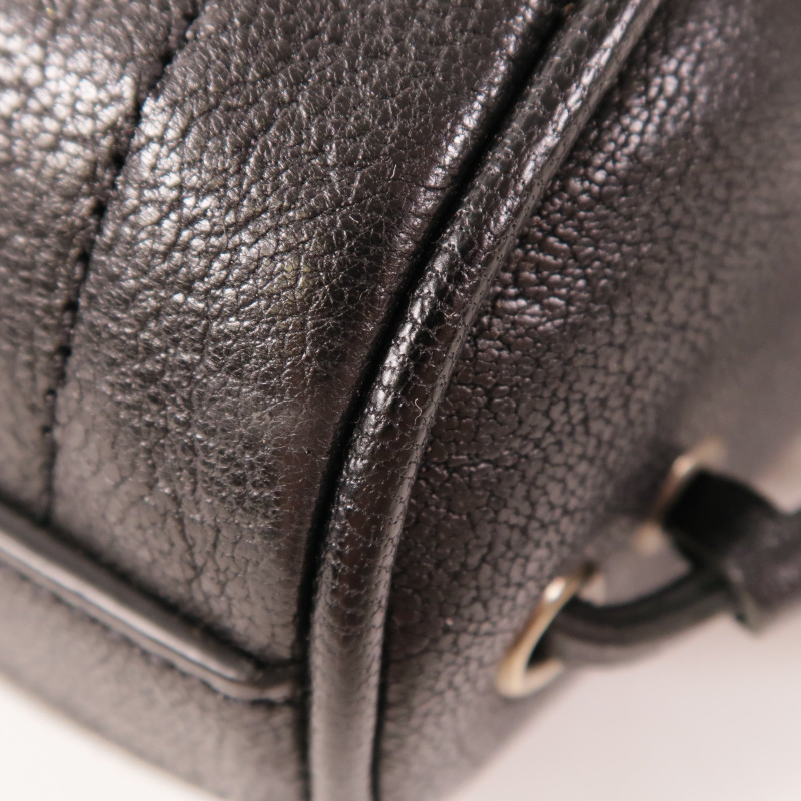 YVES SAINT LAURENT 牛皮皮革Shoulder Bag肩背袋