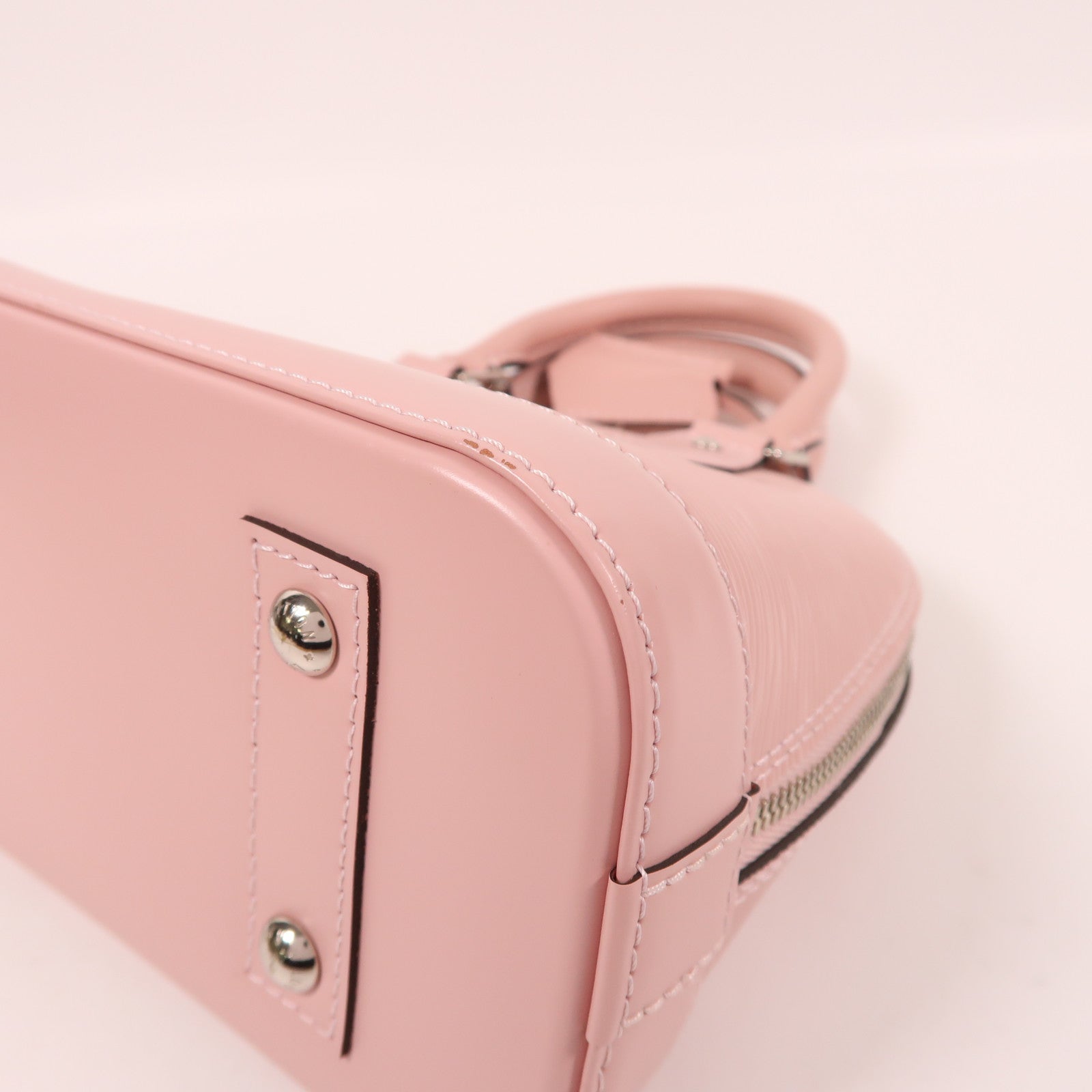 LOUIS VUITTON Epi Alma BB銀扣手挽肩背兩用袋粉紅色