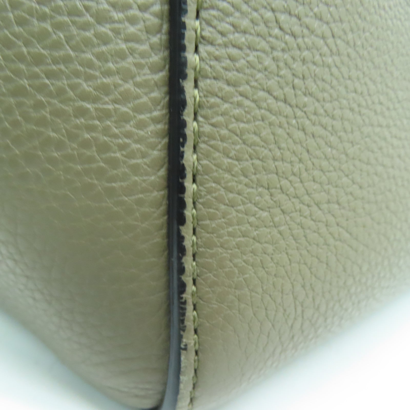 CELINE 牛皮皮革Shoulder Bag银扣肩背袋灰色