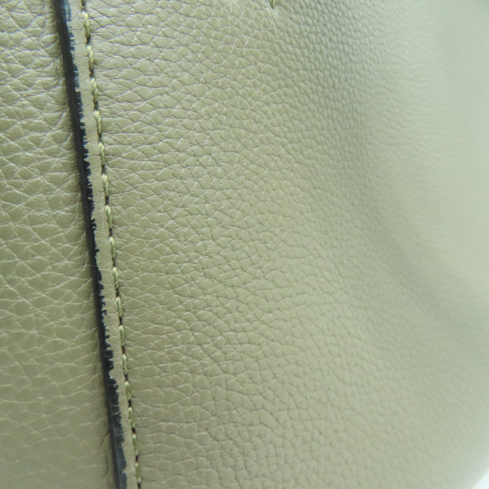 CELINE 牛皮皮革Shoulder Bag银扣肩背袋灰色