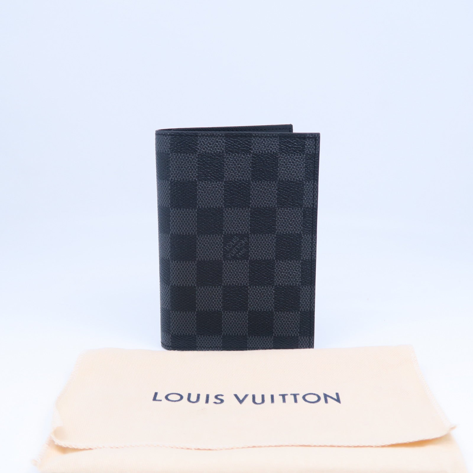 LOUIS VUITTON 【激減優惠】Damier Graphite Passport Case護照套黑色/灰色