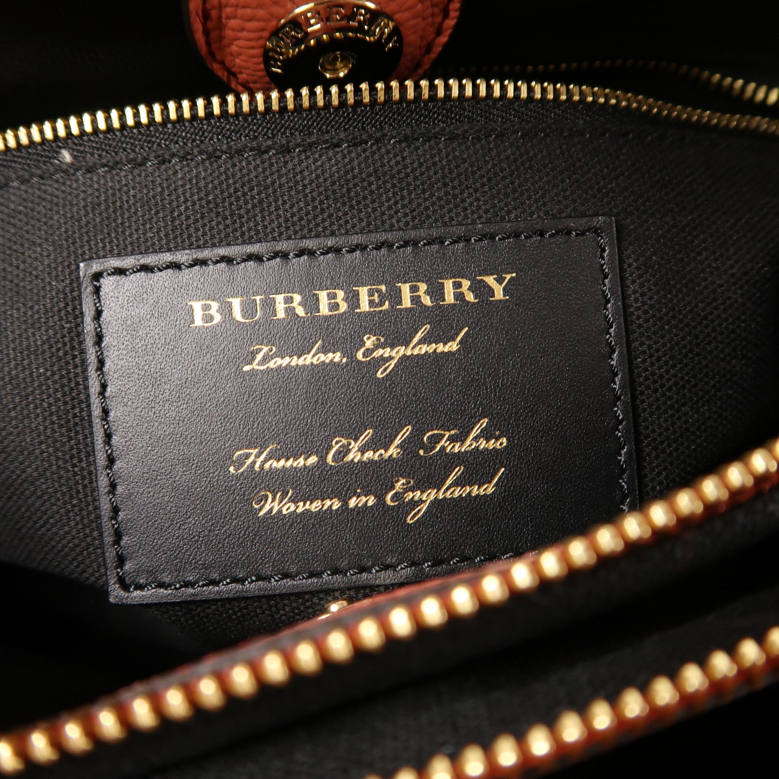 BURBERRY 牛皮皮革The Banner Bag金扣手挽肩背兩用袋