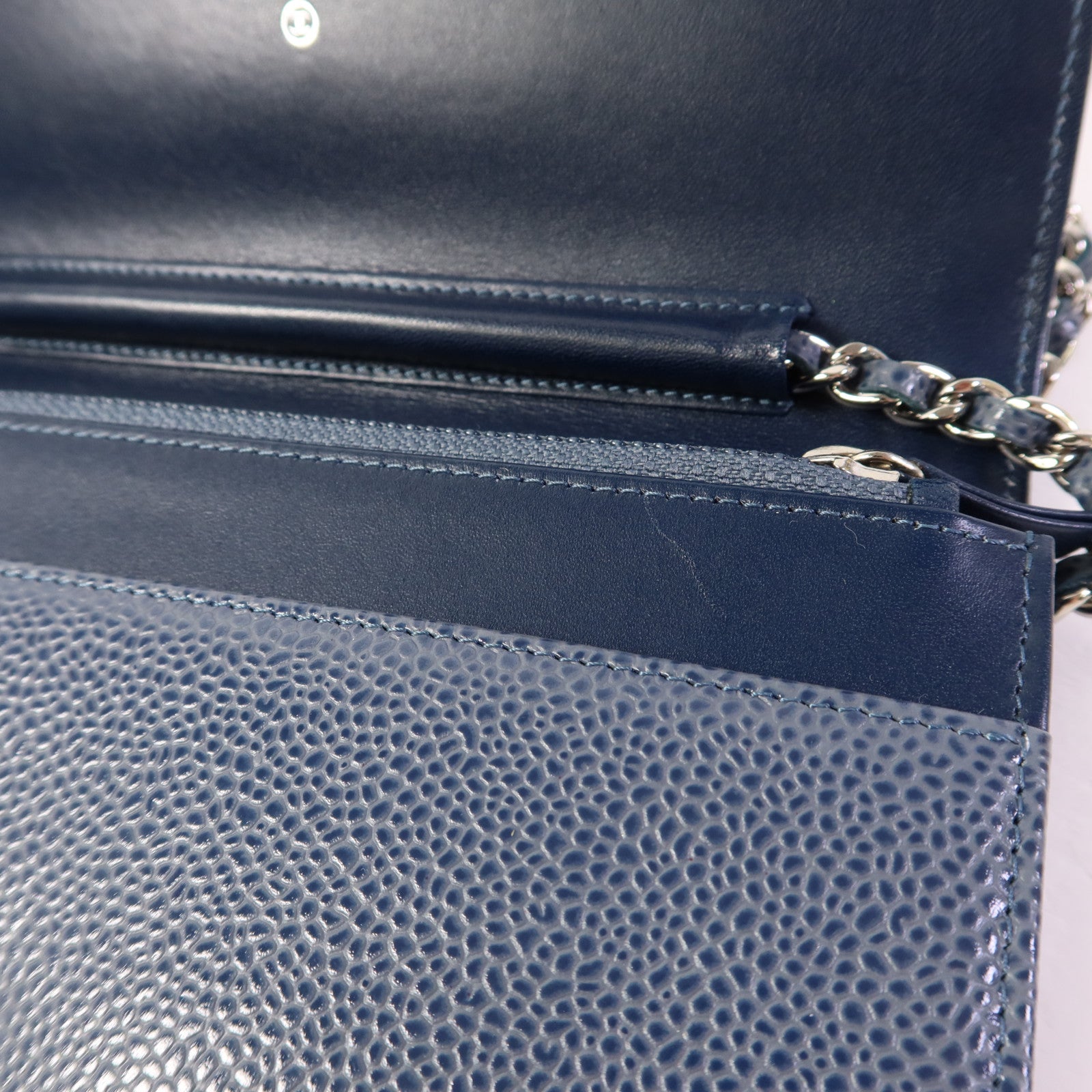 CHANEL 牛皮皮革WOC Wallet On Chain銀扣鏈帶肩背袋