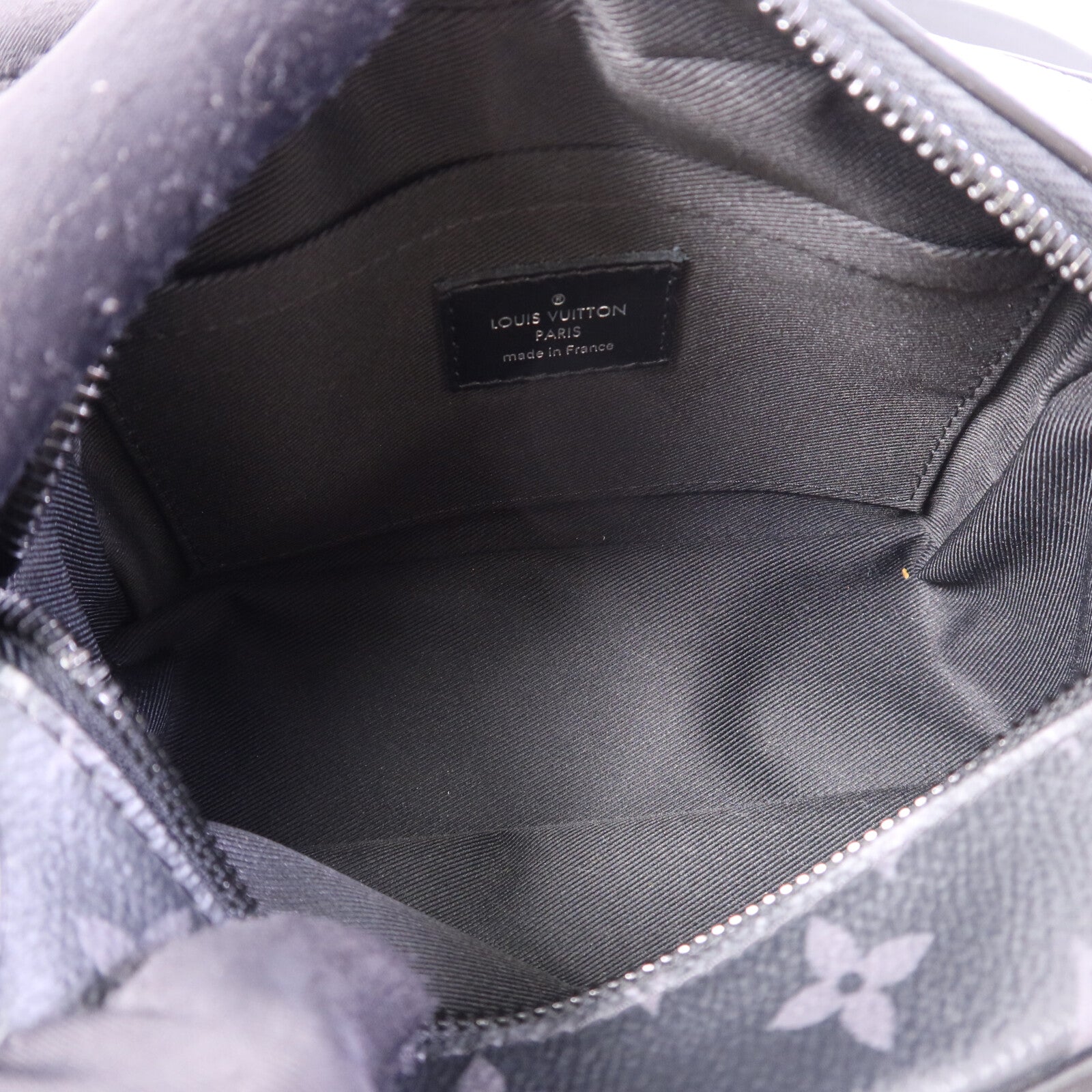 LOUIS VUITTON Monogram Eclipse Mini Soft Trunk肩背袋